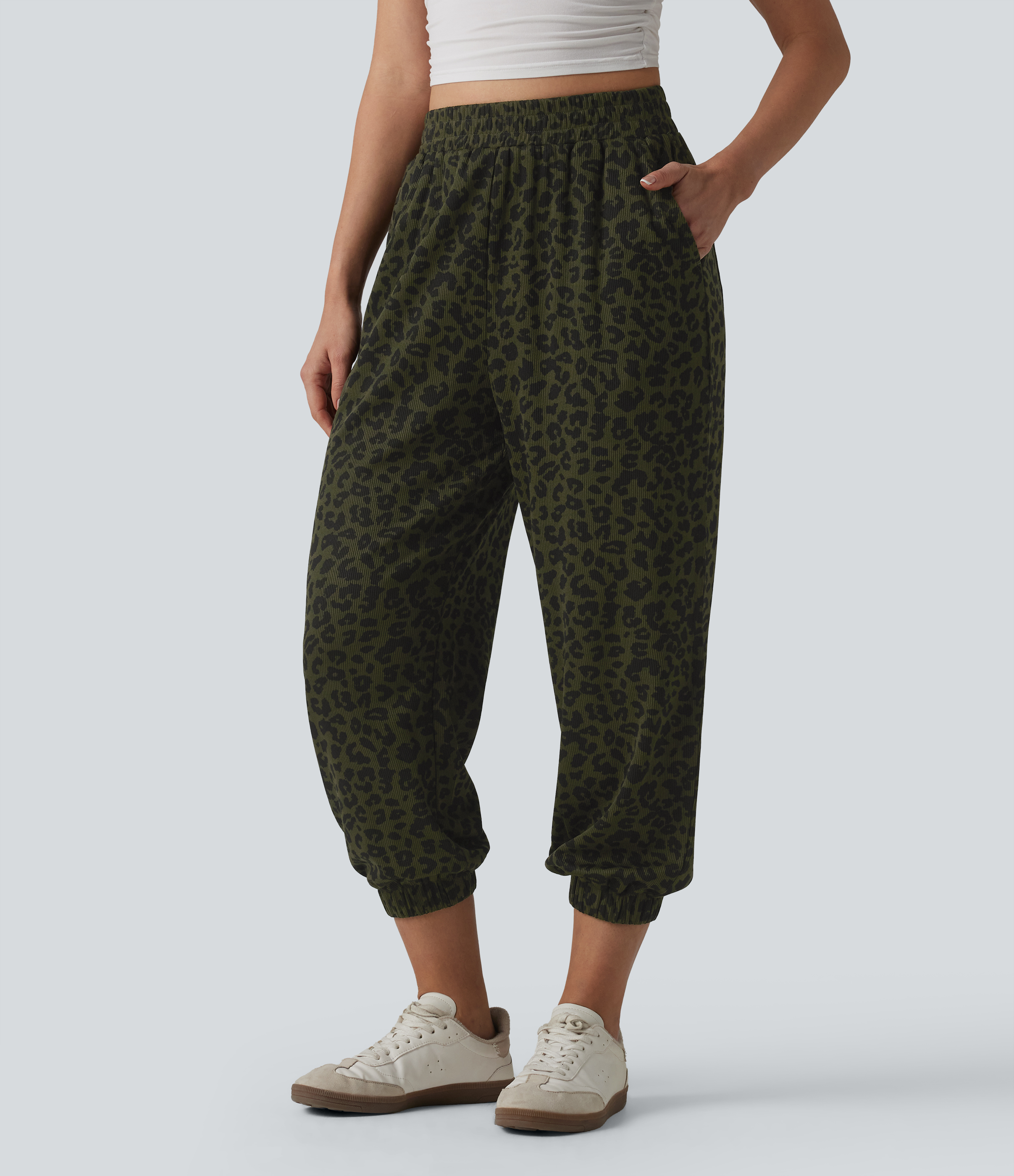High Waisted Leopard Print Casual Cropped Baggy Joggers with Pockets