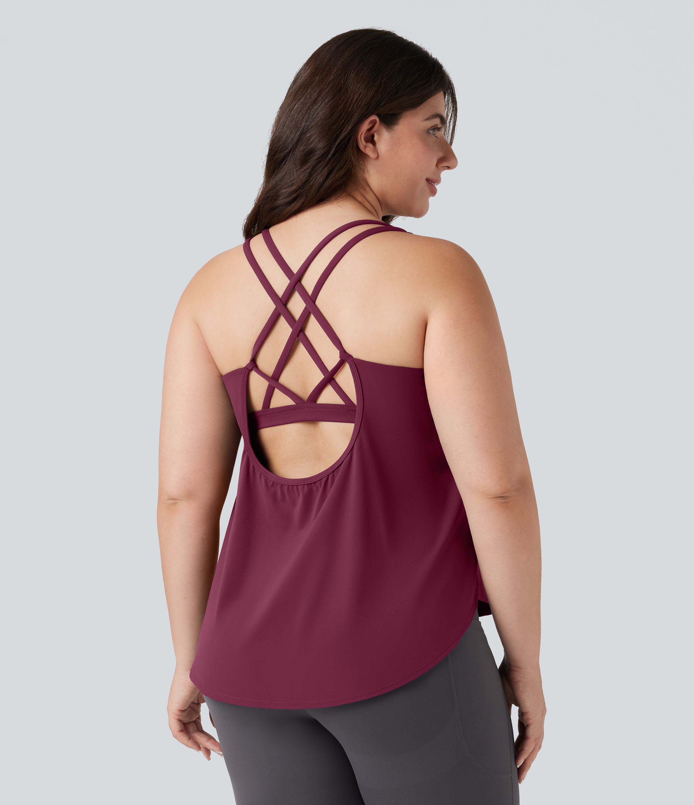 Plus Size Halara UltraSculpt™ Round Neck Curved Hem Running Tank Top