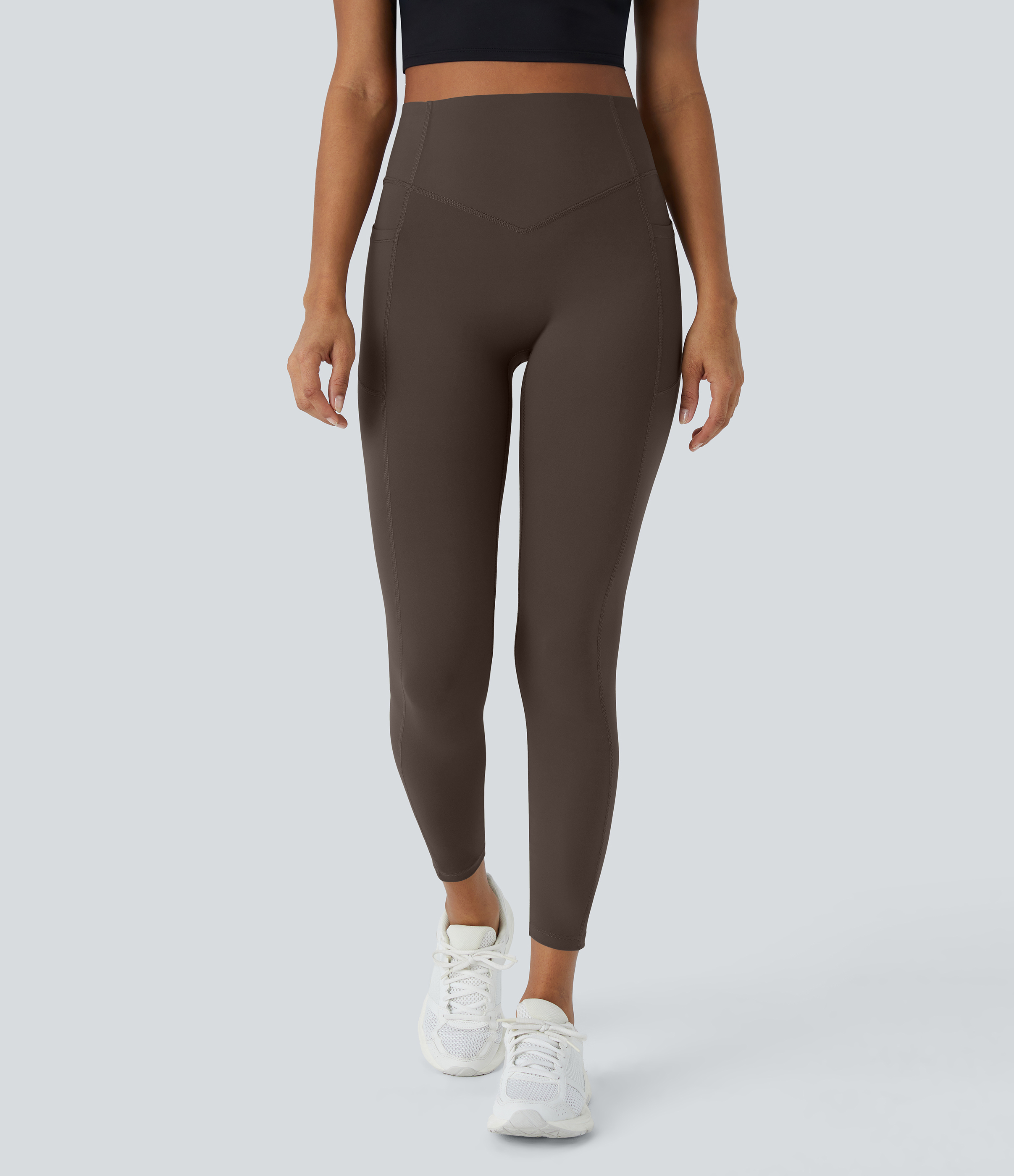 Hot Fudge Legging d'entraînement gainant galbant taille haute avec effet scrunch et poches Halara UltraSculpt™ / 2