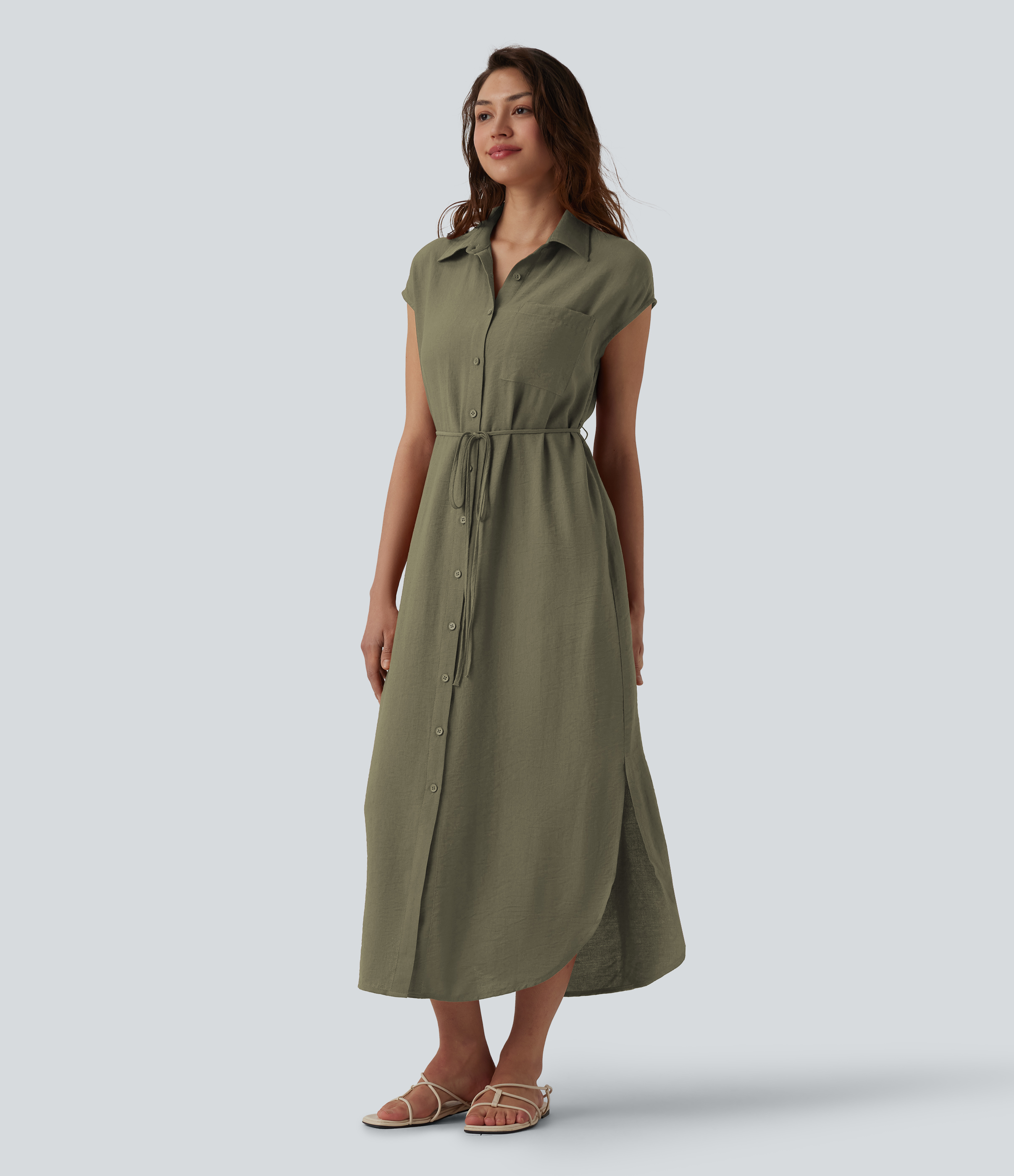 Robe chemise casual mi-longue col manches courtes ceinturée ourlet arrondi avec fente et poches