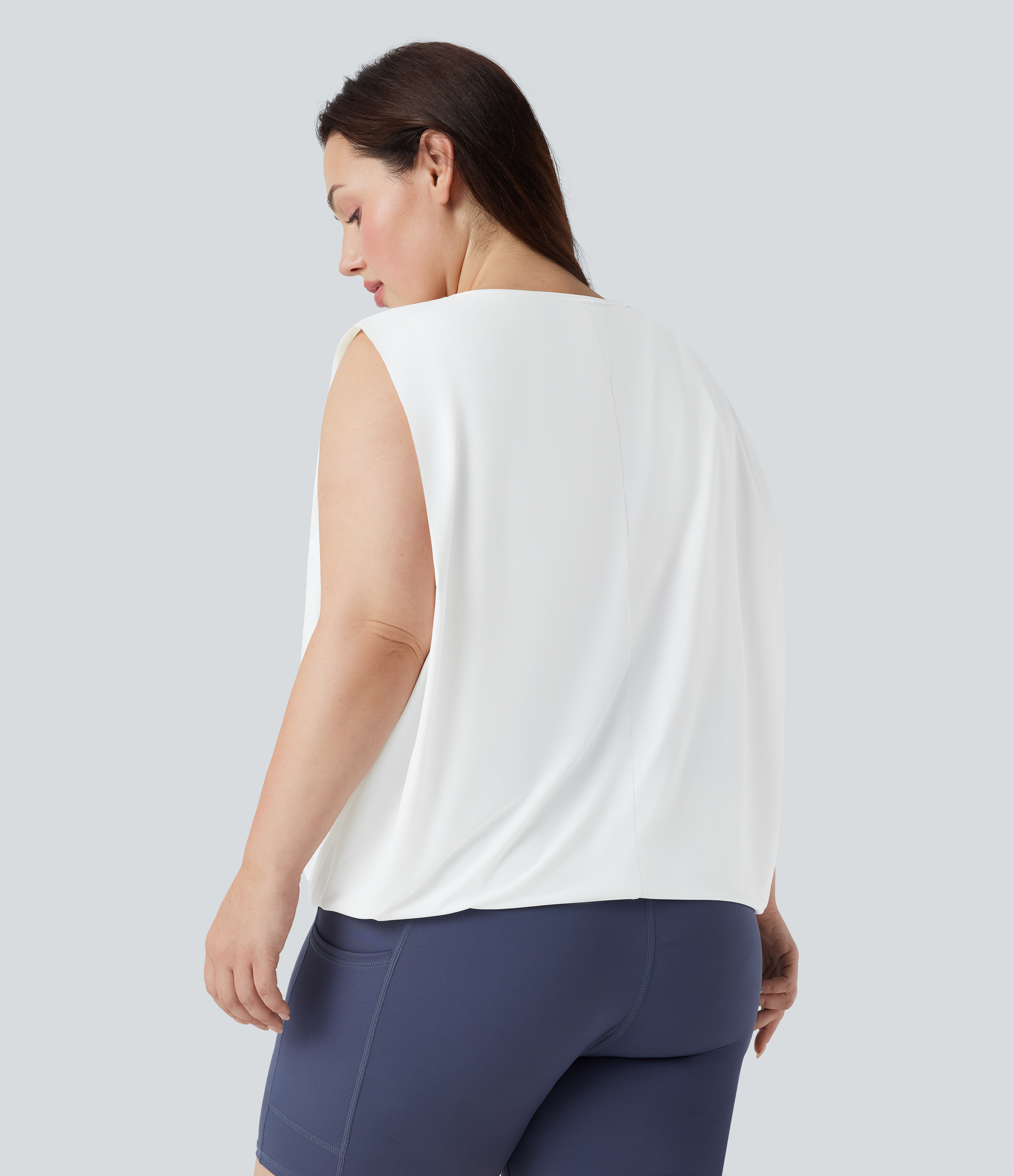 White Camiseta de yoga de talla grande con cuello redondo y tacto fresco - UPF 50+ / 2