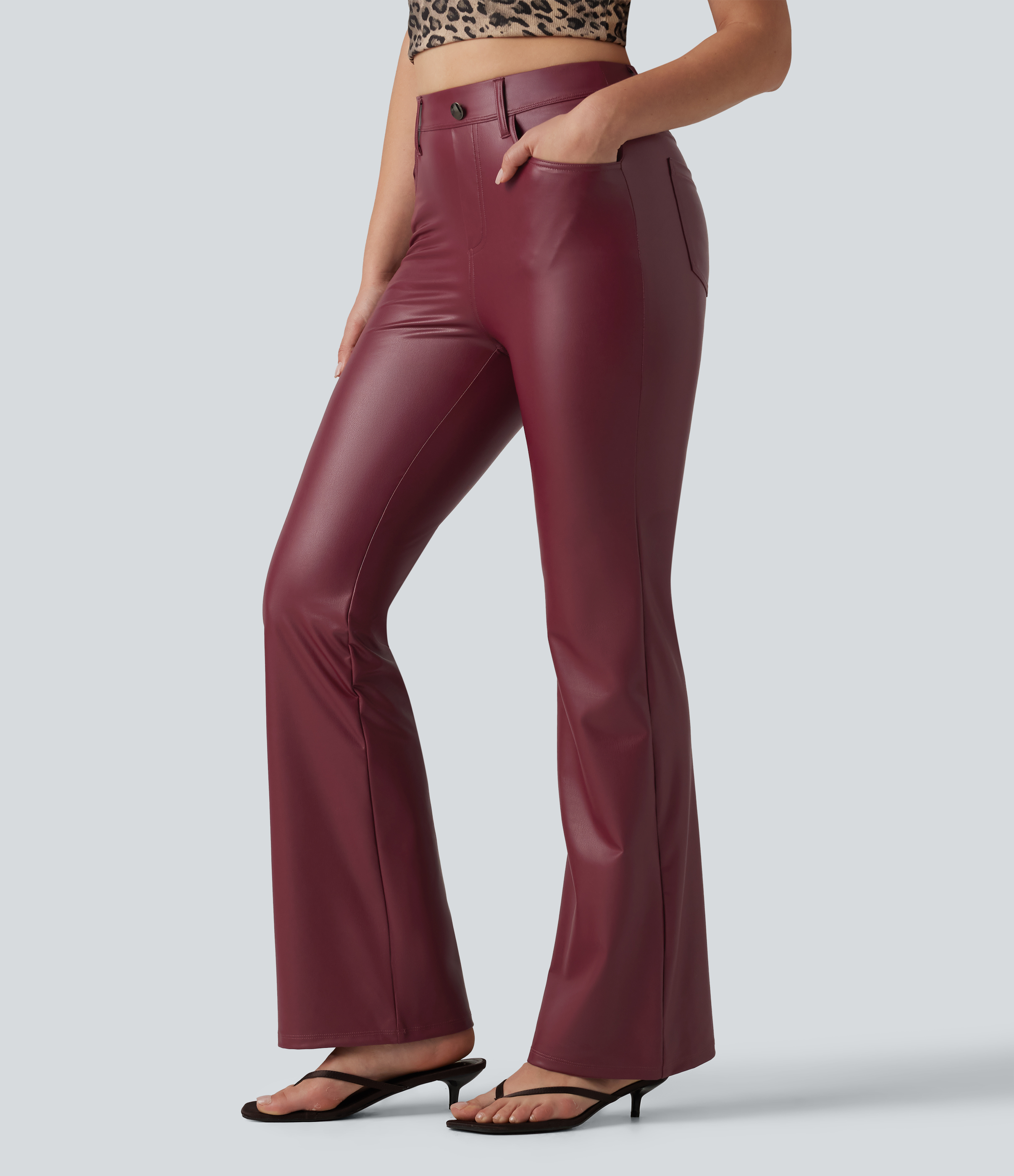 Hoch taillierte, elastische PU-Bootcut-Freizeithose mit Taschen