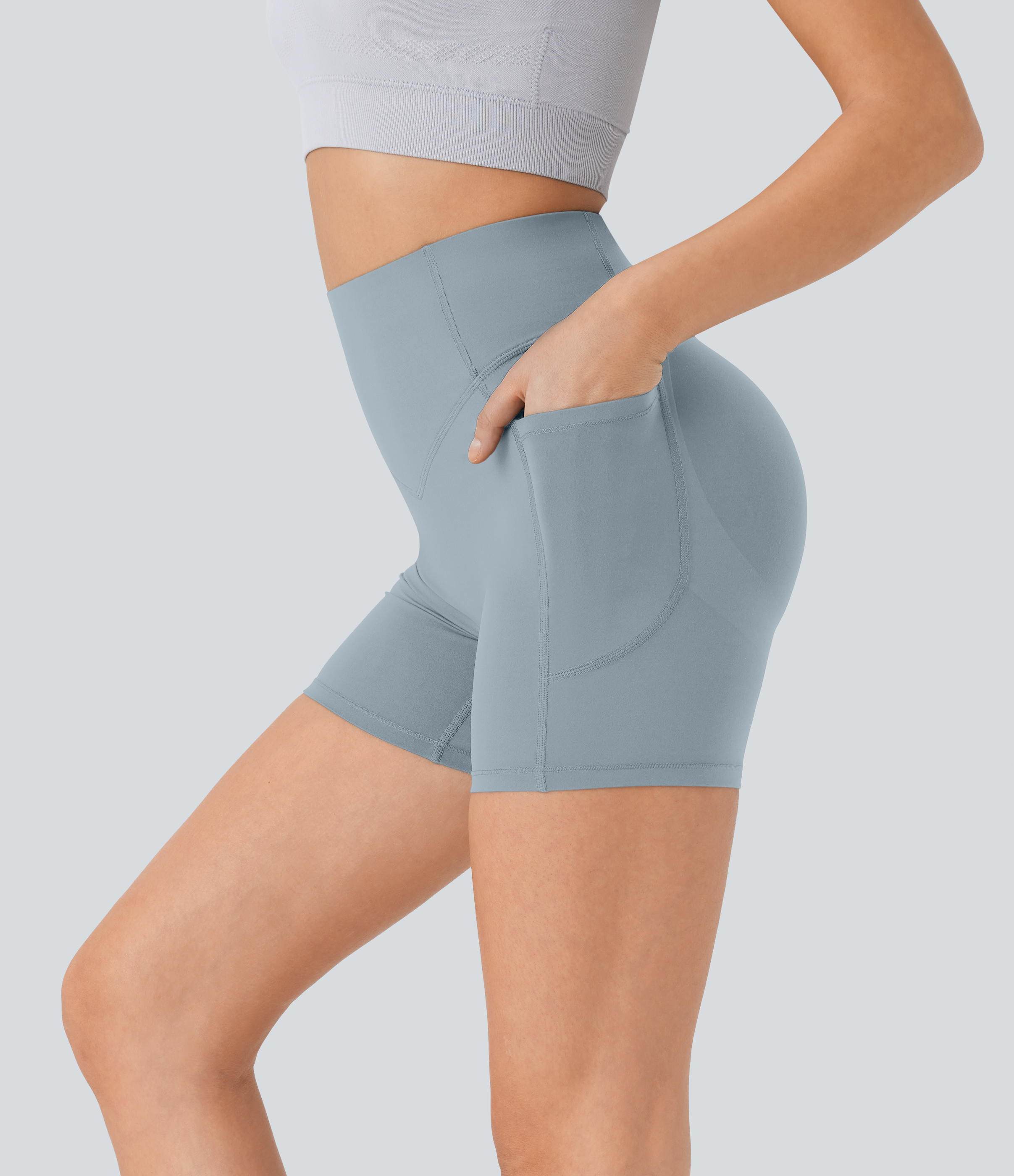 Halara UltraSculpt™ High Waisted Scrunch Butt Lifting Tummy Control Pocket Shaping Workout Biker Shorts 5''