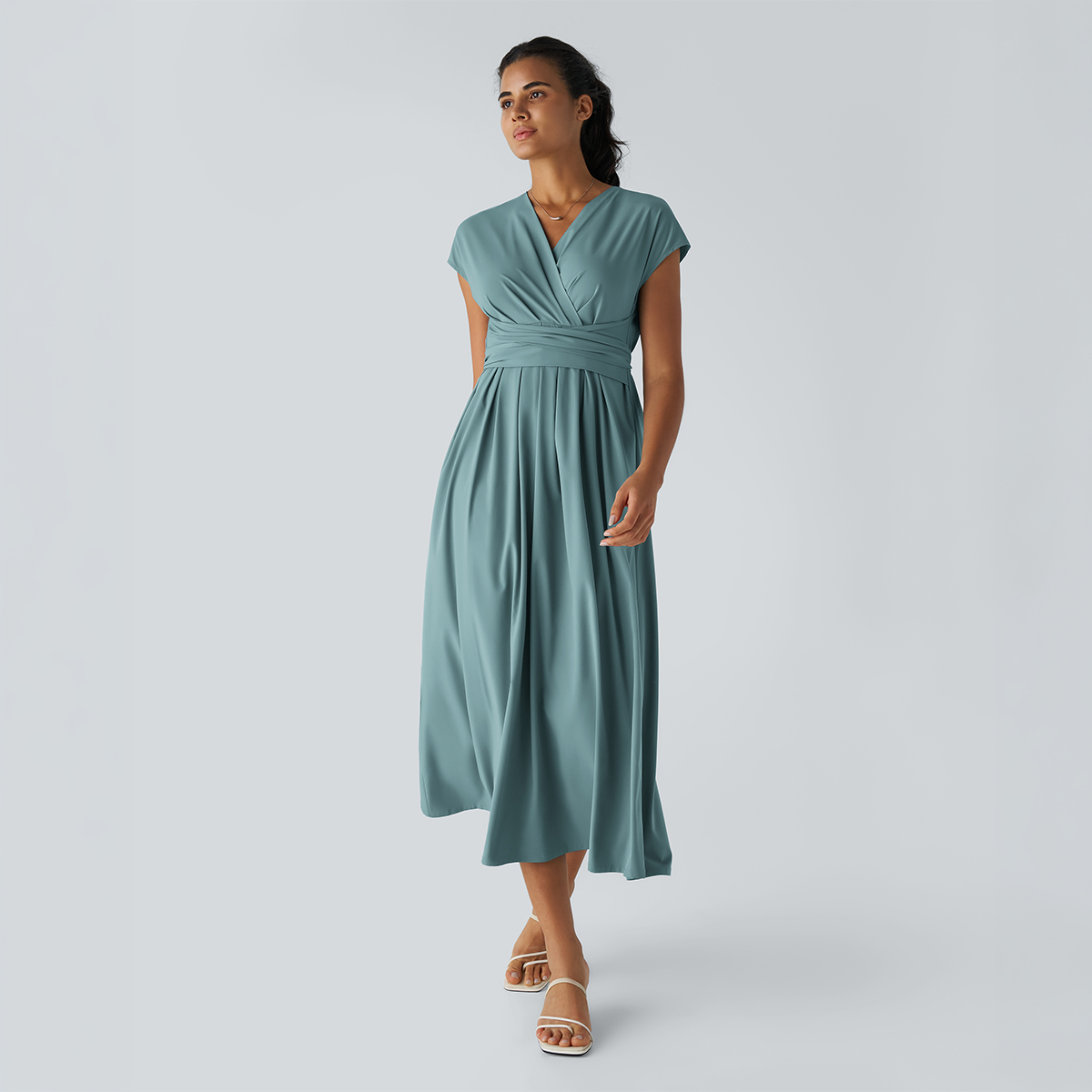 Midi Dresses
