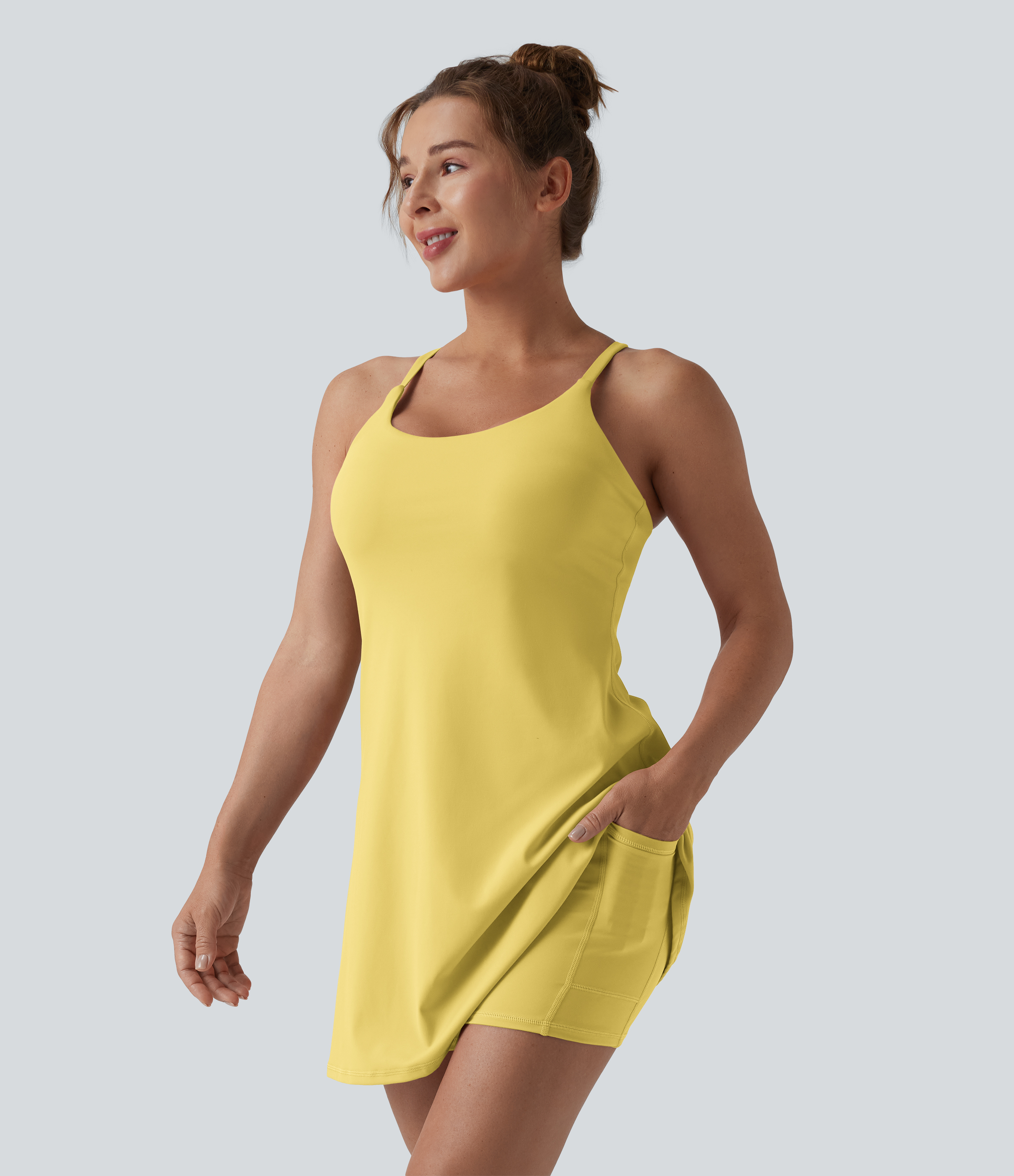 Softlyzero™ Plush vestido deportivo sin espalda — Edición Easy Peezy (D–F)