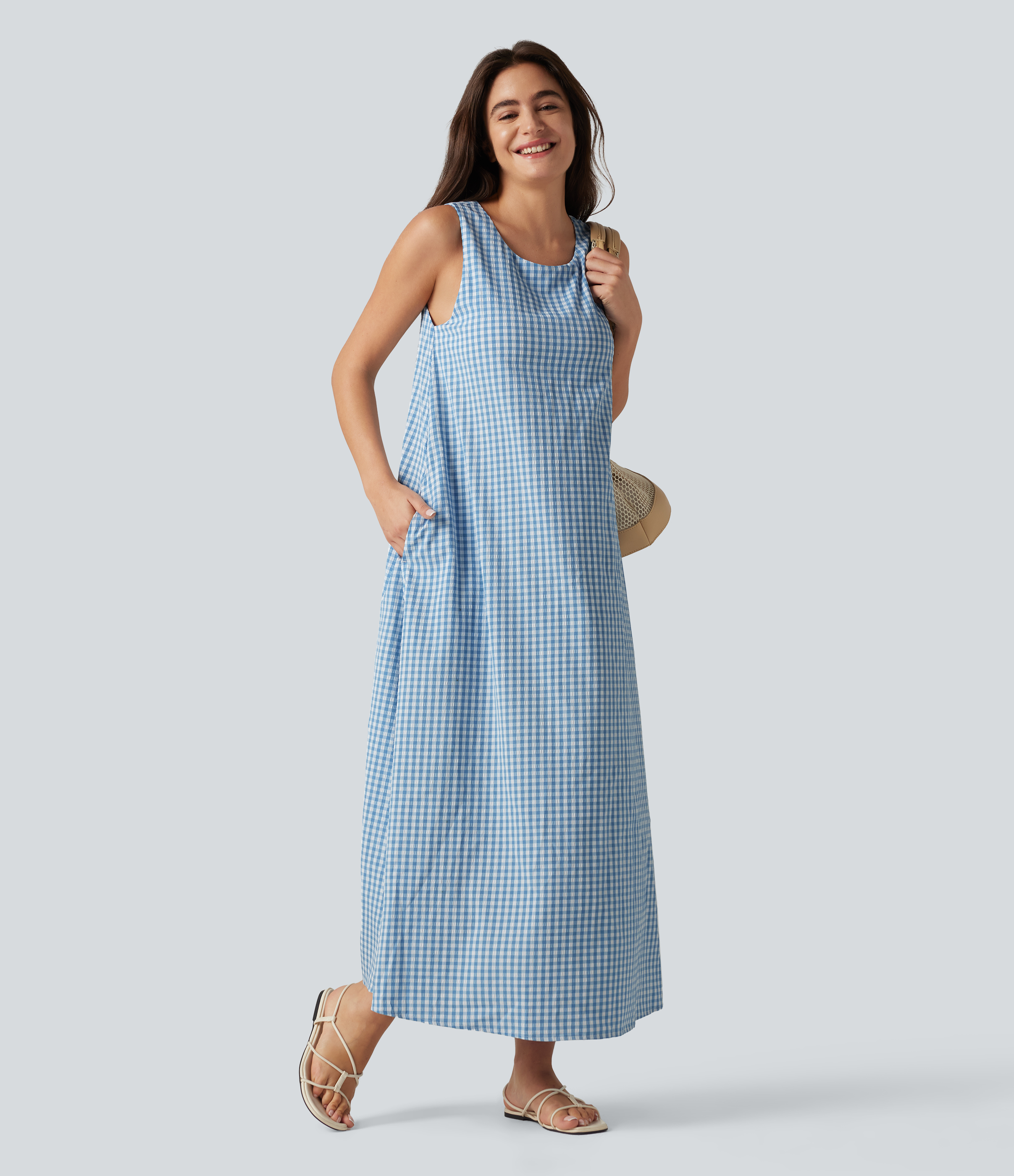 Round Neck Sleeveless Built-in Bra Midi Crinkle Gingham Casual Tank Dress with Pockets