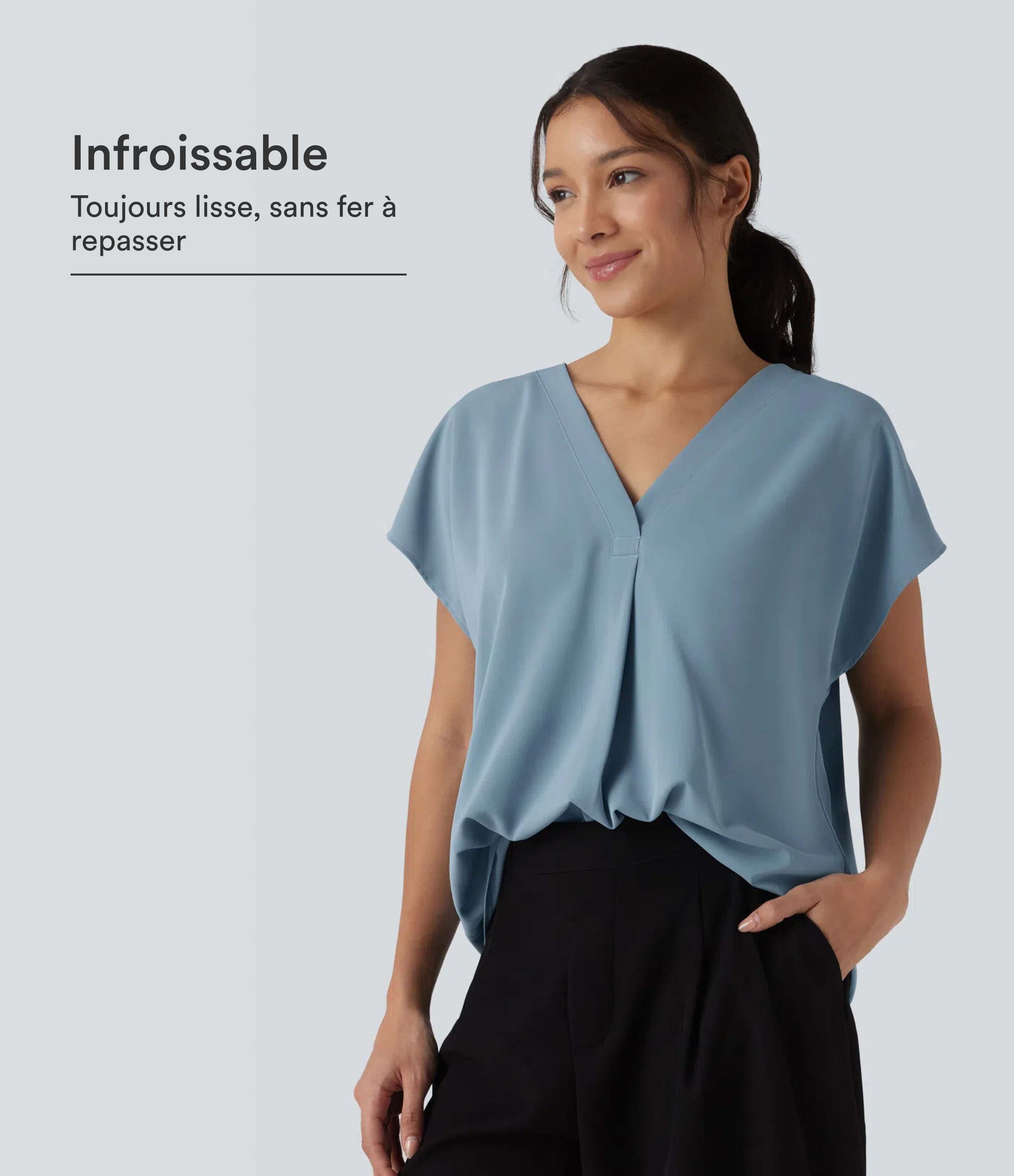 Blouse de travail oversize col V manches courtes infroissable