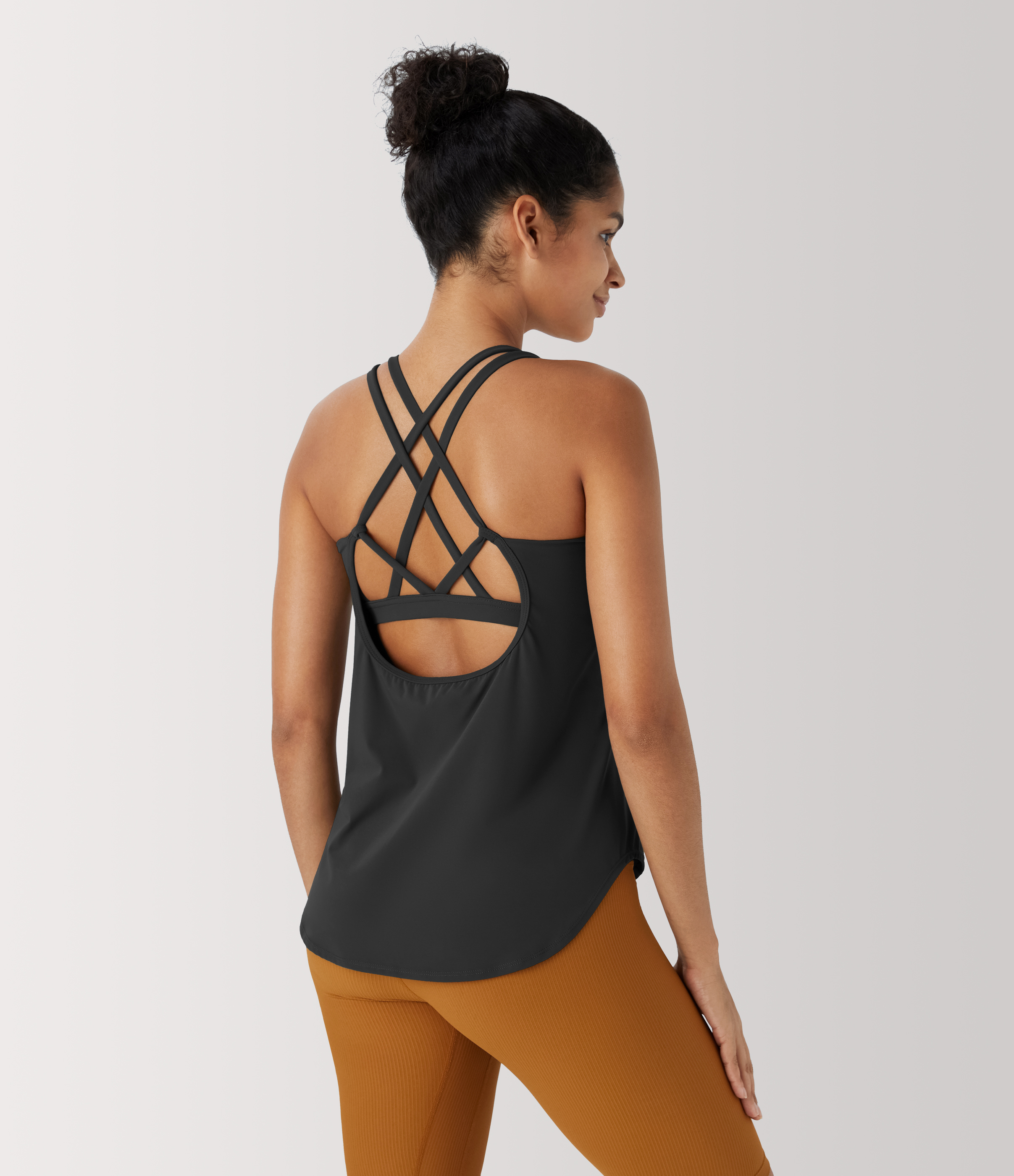 Halara UltraSculpt™ Round Neck Curved Hem Workout Tank Top