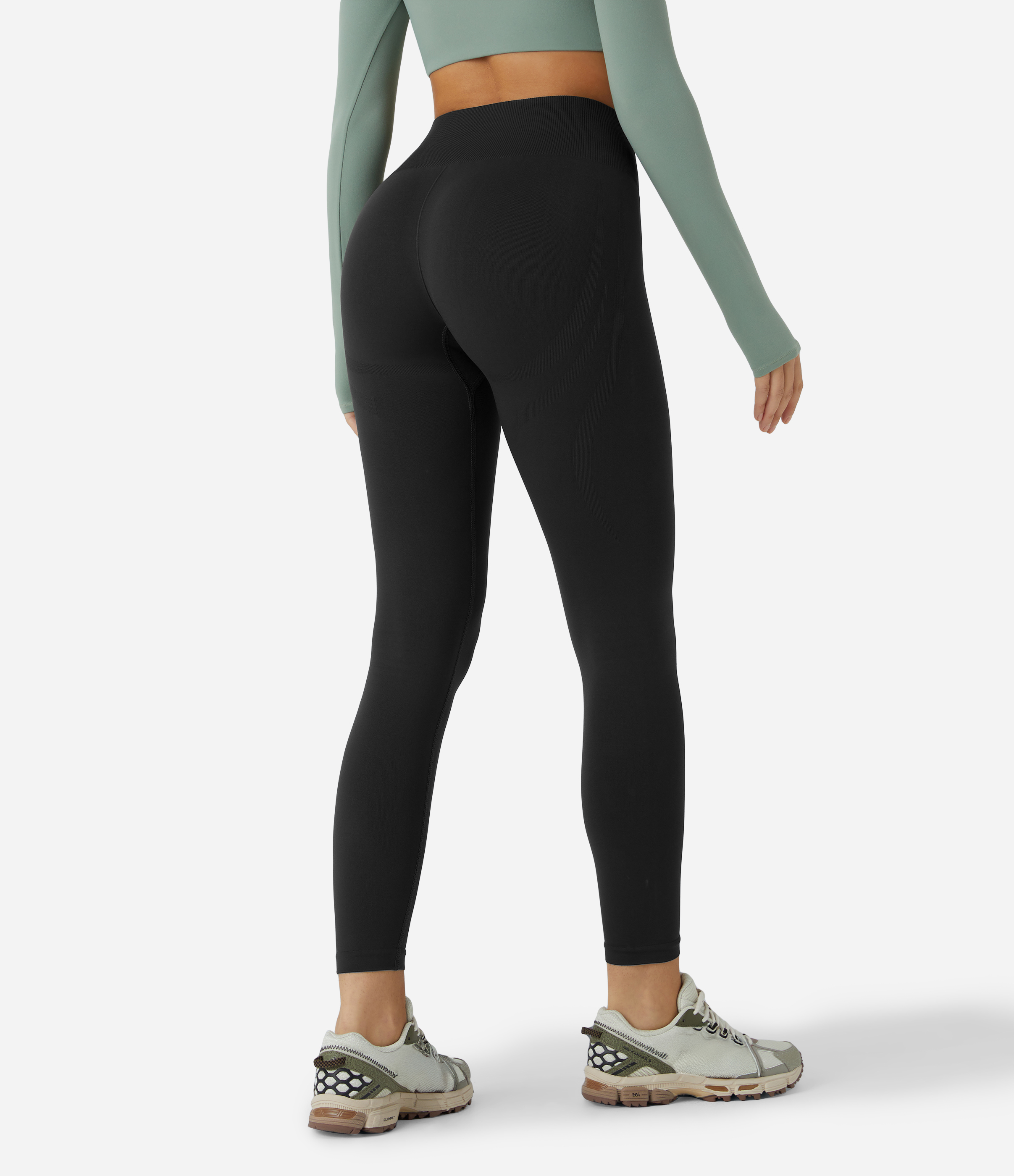 OneForm Seamless Flow Mid Rise Tummy Control Butt Lifting Yoga Leggings