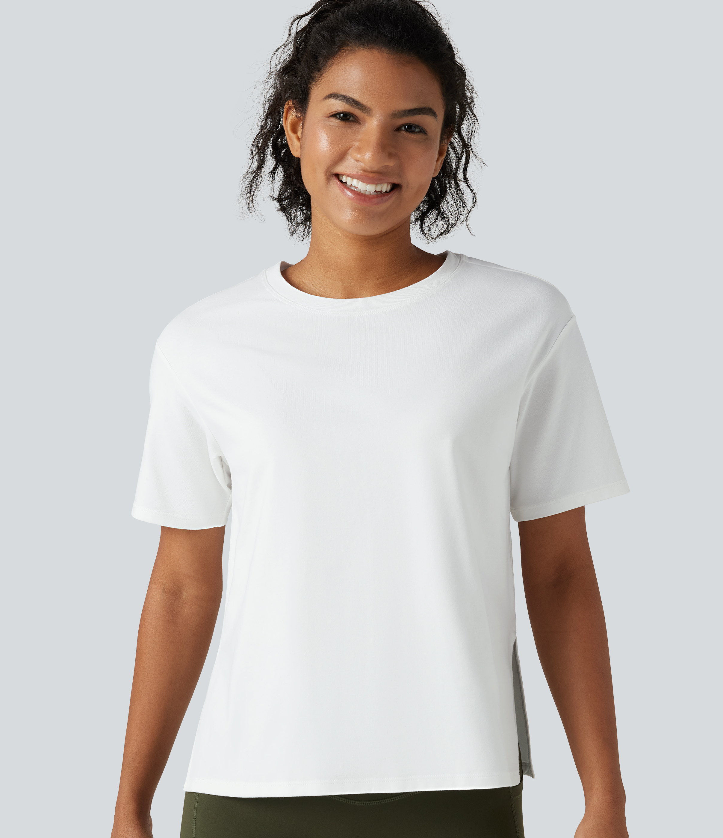 Round Neck Short Sleeve Split Hem Loose Fit Yoga Cotton Sports Top