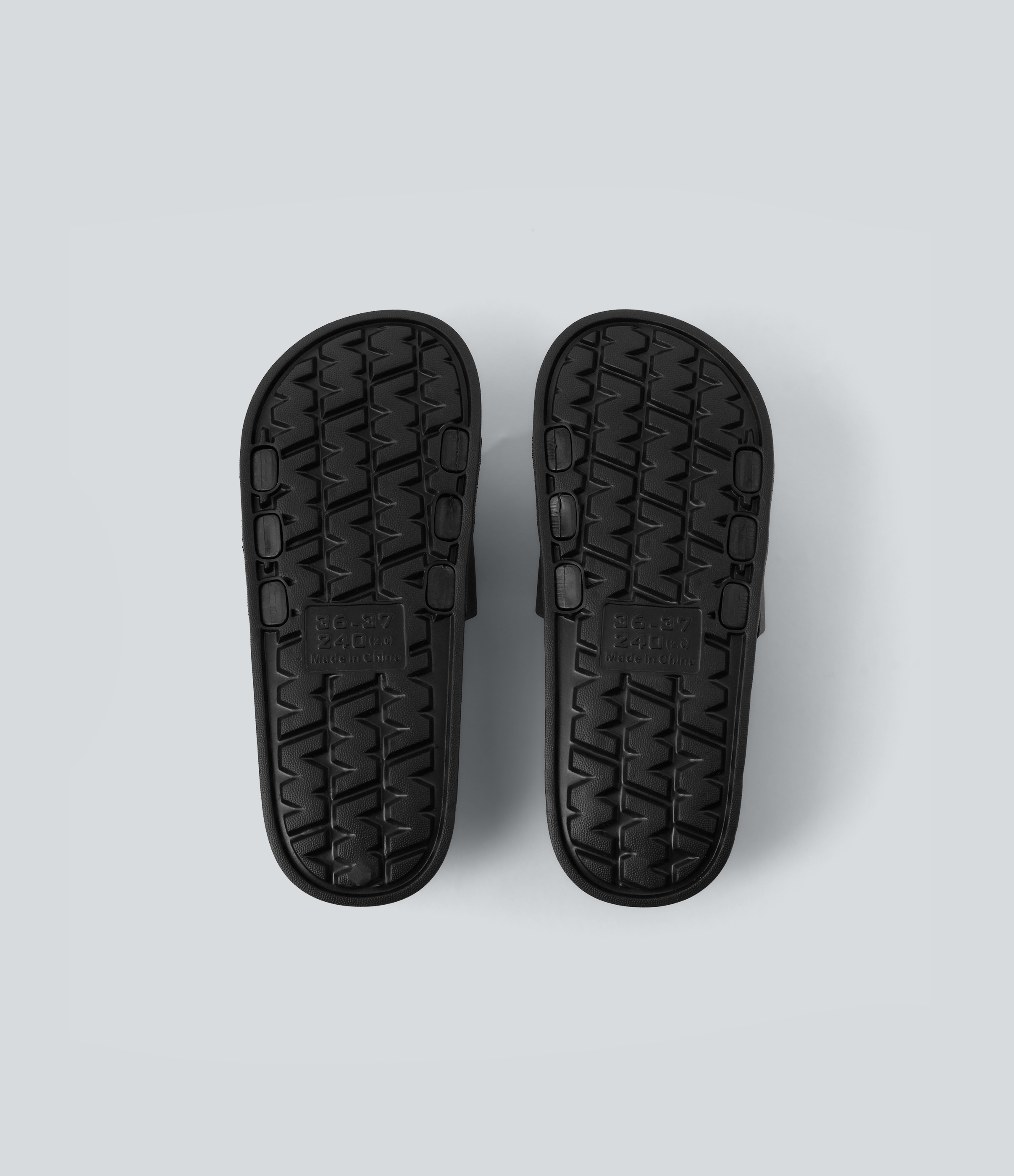 Black Plain Slides / 2