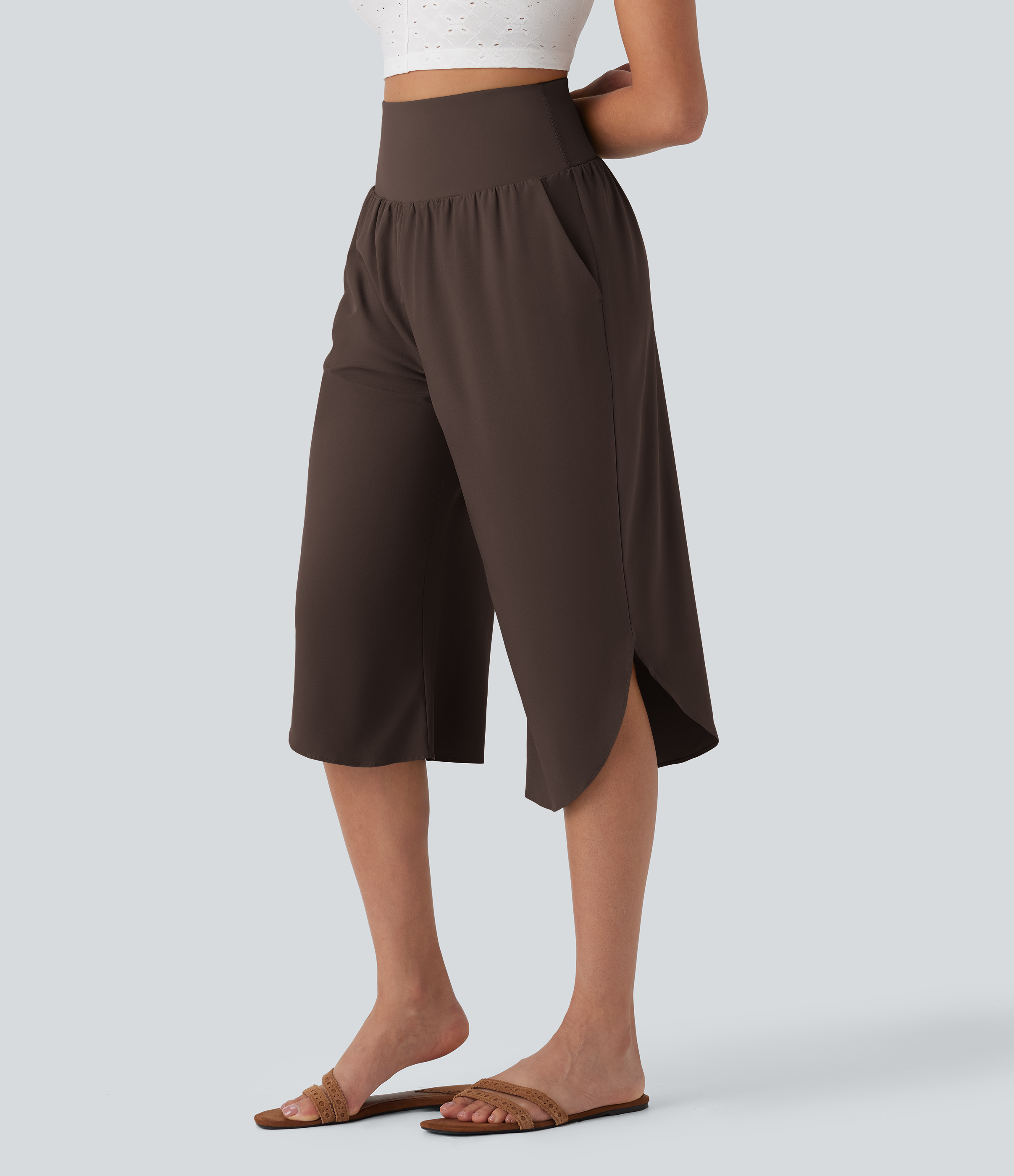 Breezeful™ - Capri-Hose mit hohem Bund, Seitentaschen und Bauchkontrolle - schnelltrocknend
