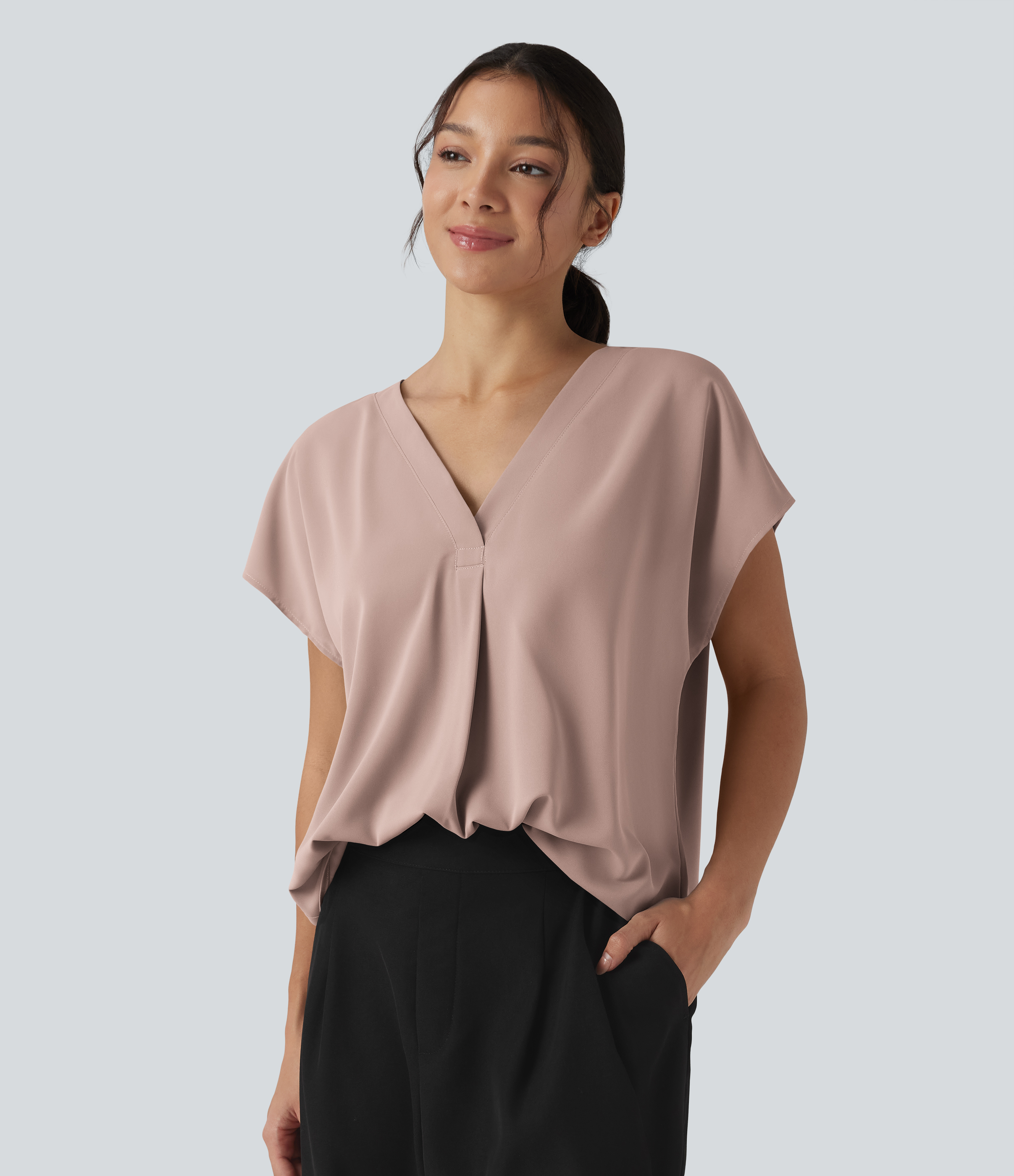 Wrinkle-resistant V-neck Short Sleeve Oversized Work Blouse