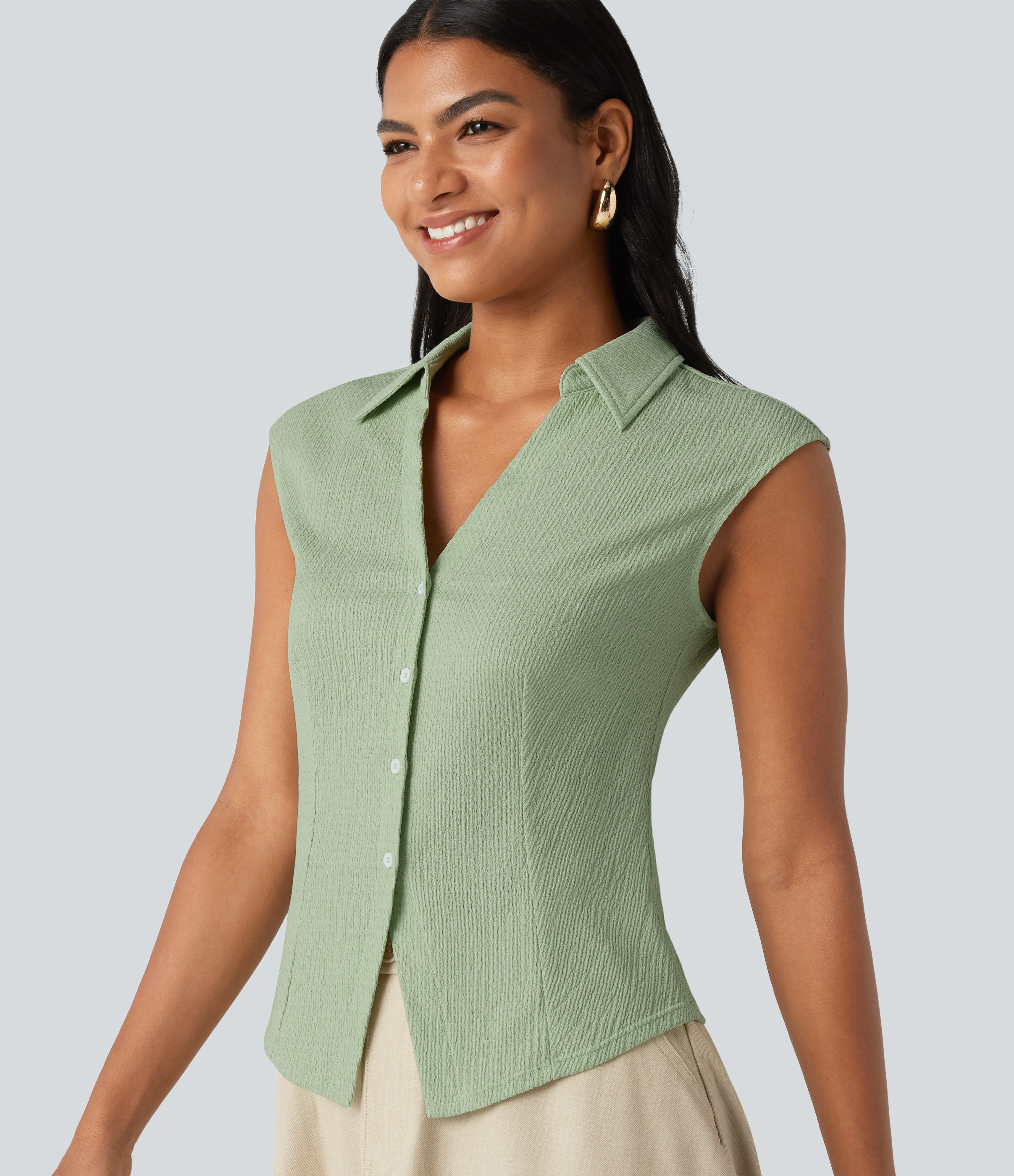 Sleeveless Casual Shirt