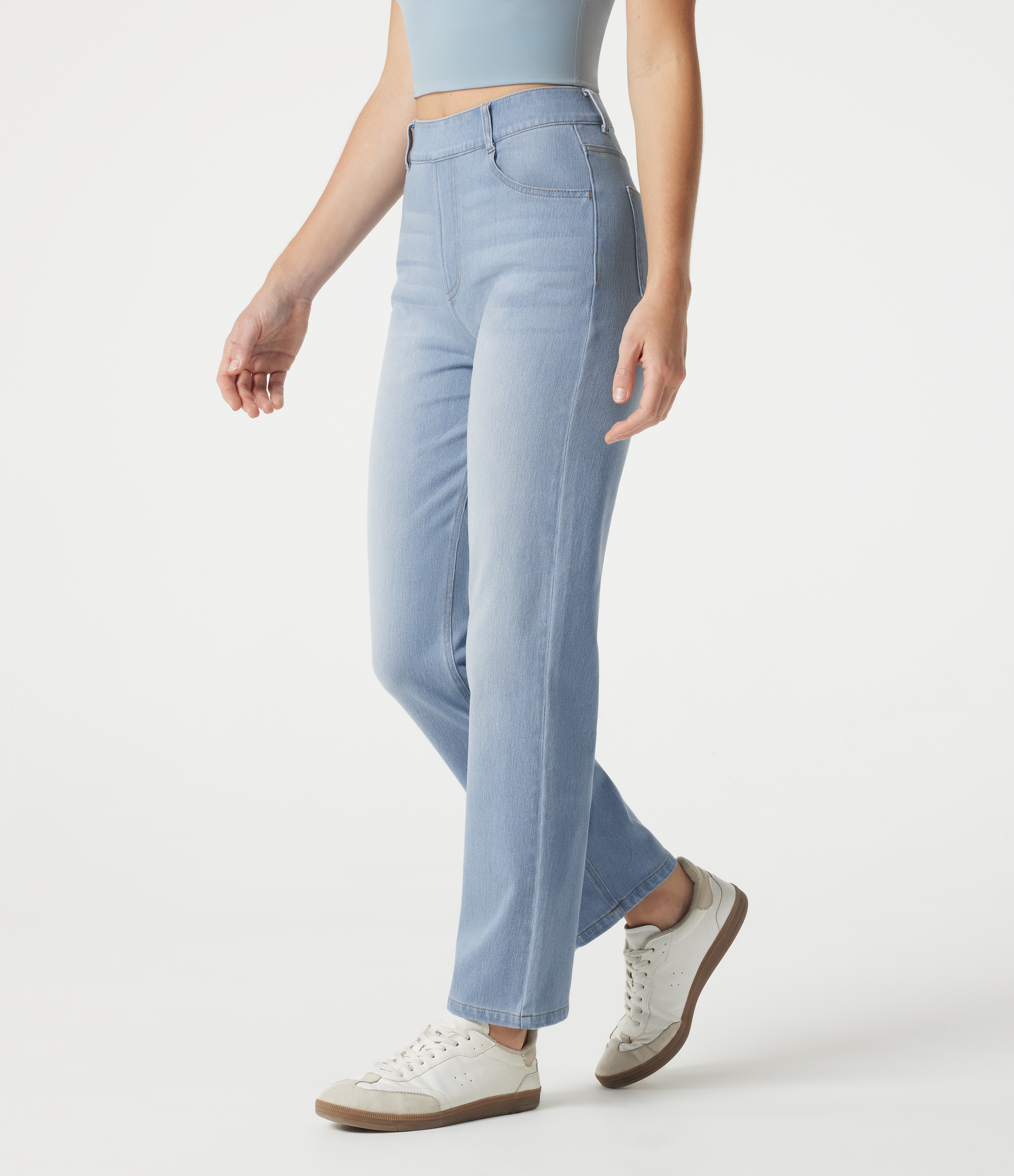 Halara Flex™ High Waisted Lightweight Pockets Straight Leg Washed Casual Jeans