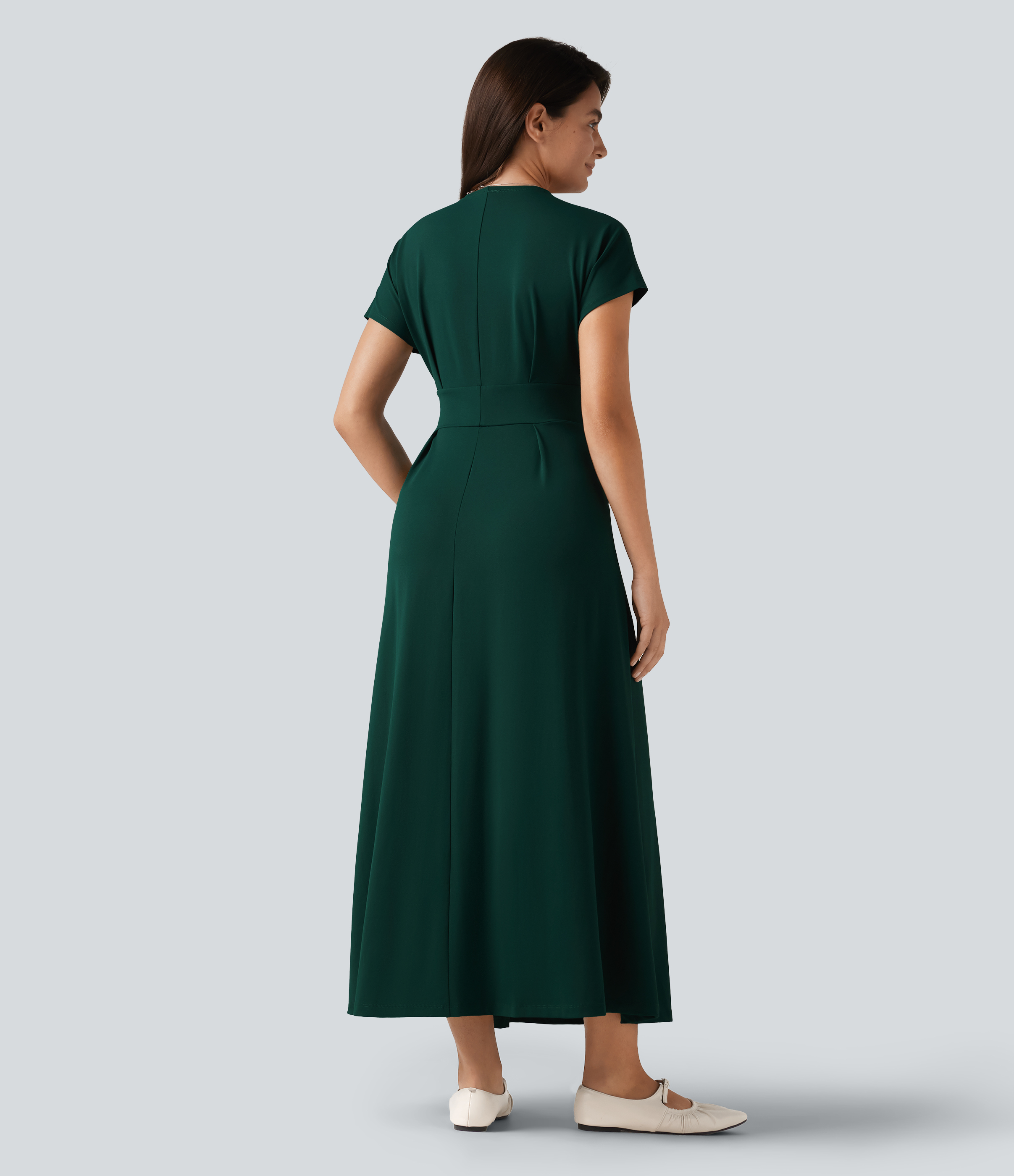 Evergreen Robe midi décontractée à manches chauve-souris courtes, col en V, avec poches / 2