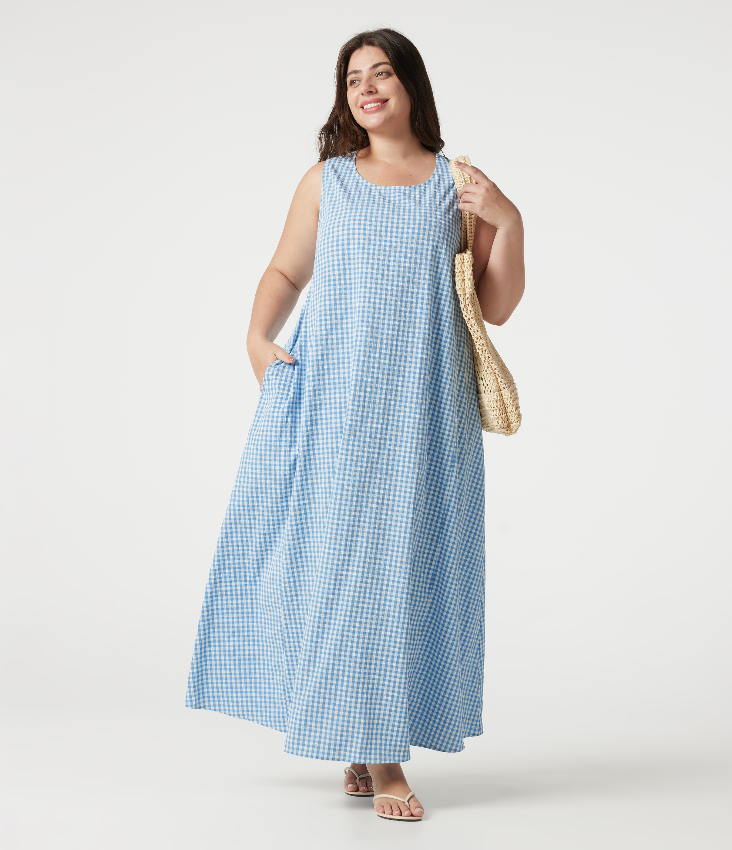 Plus Size Round Neck Sleeveless Midi Crinkle Gingham Casual Tank Dress with Pockets