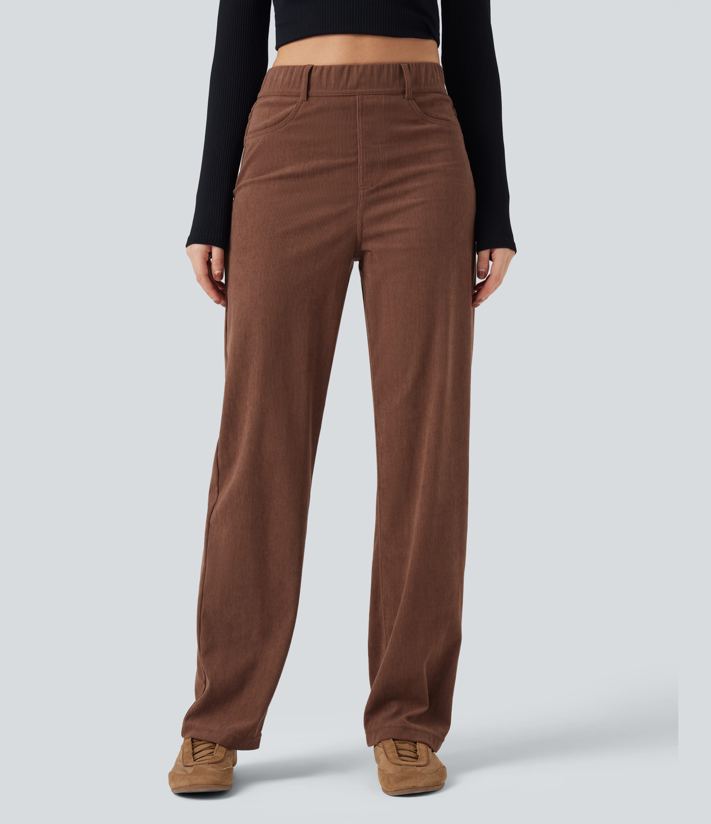 Lässige Cordhose mit geradem Bein, hohem Bund, bauchformender Wirkung und Taschen