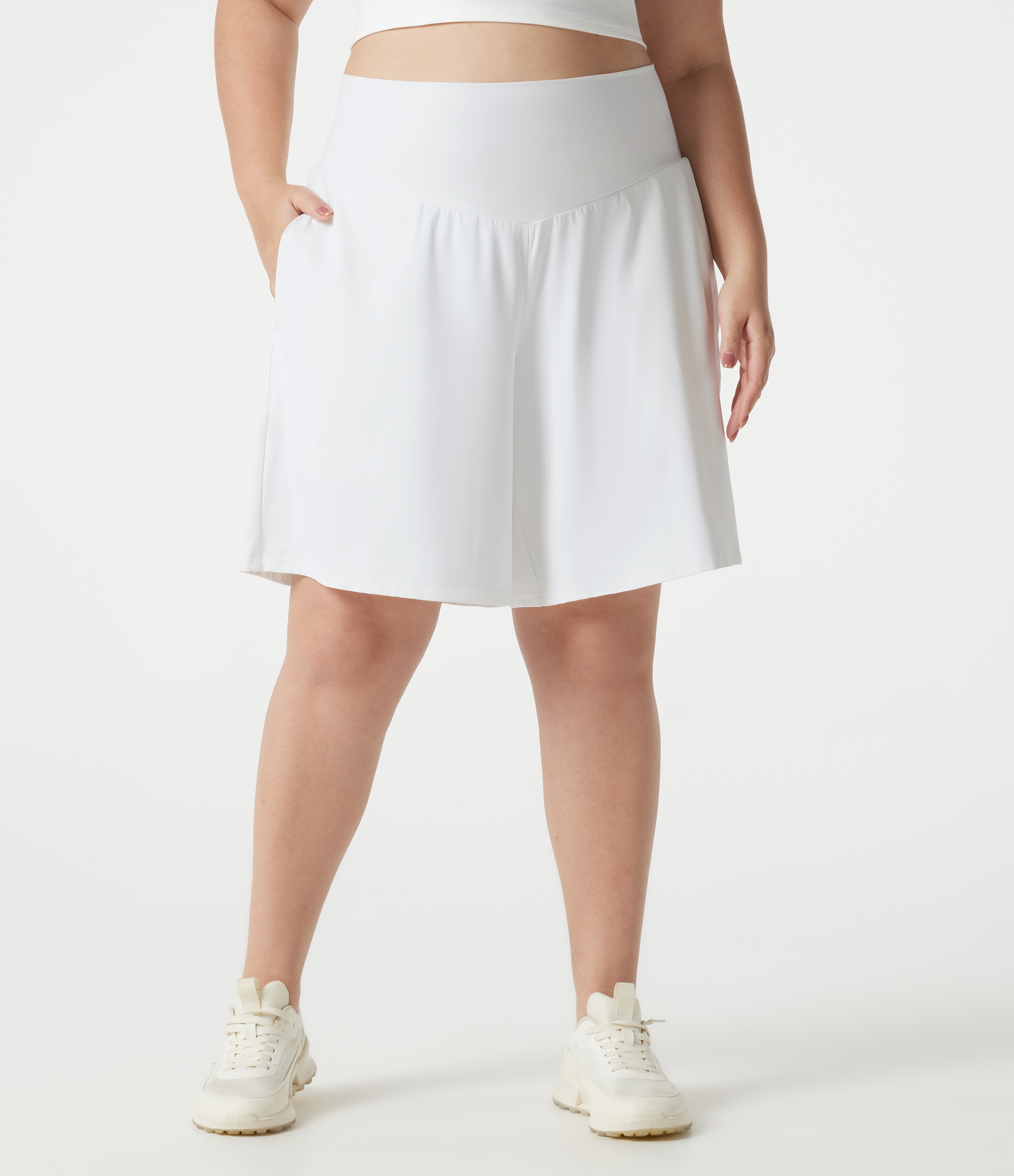 Plus Size SoftlyZero™ Airy High Waisted Cool Touch Yoga Bermuda Shorts with Pockets
