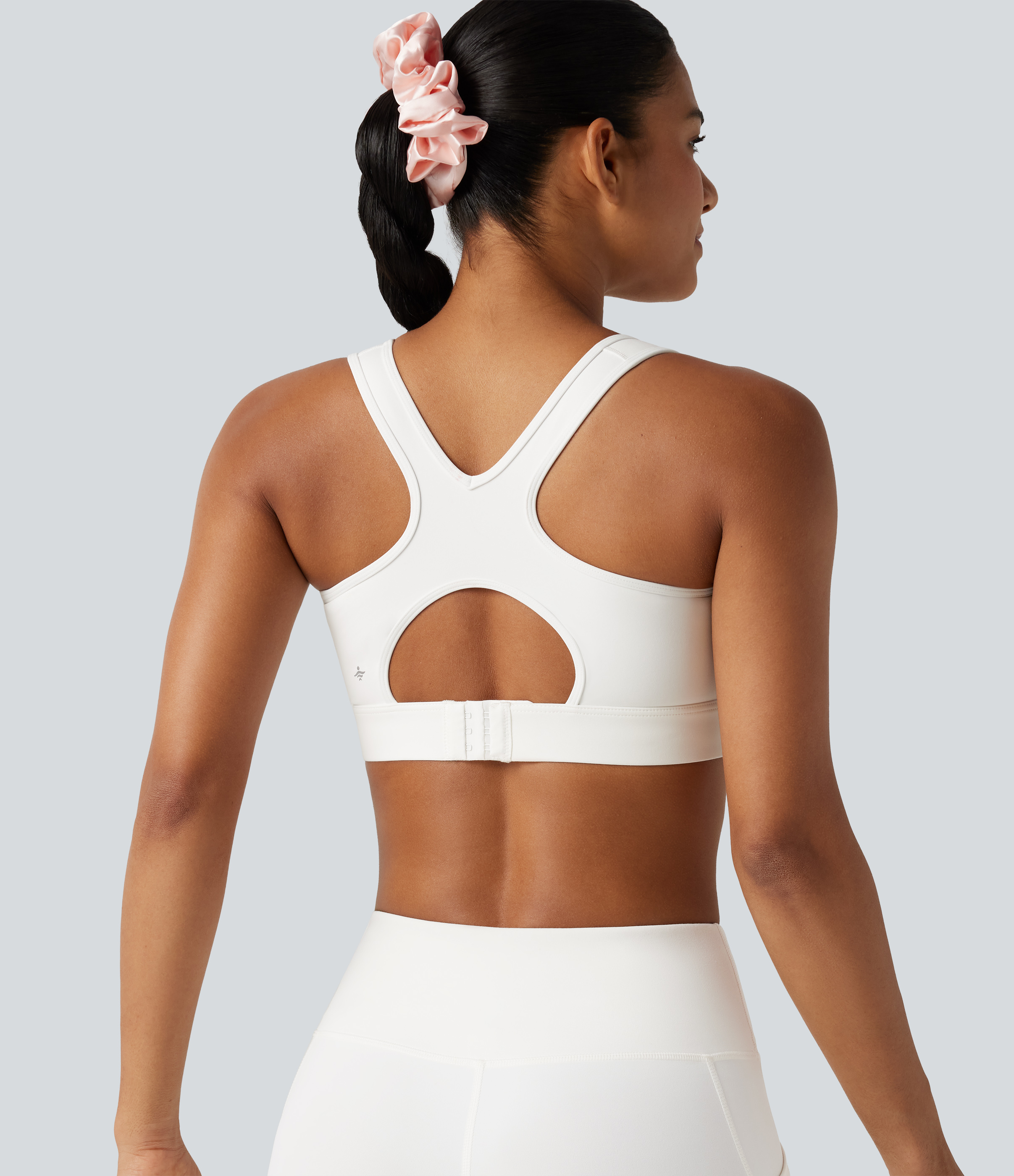 High Support Contrast Mesh Adjustable Buckle Non-Removable Pad Training Sports Bra