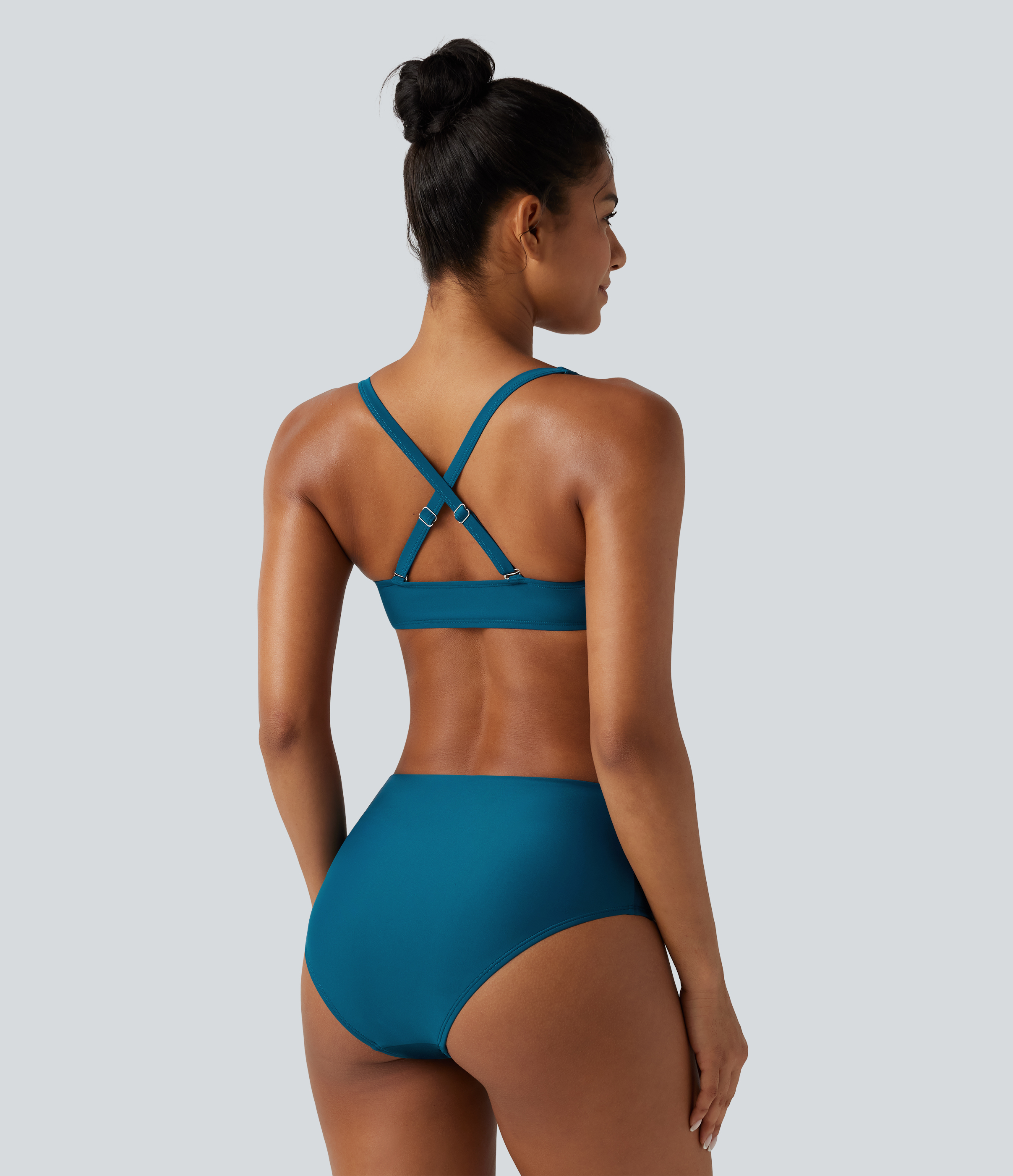 Blue Sapphire Ensemble bikini push-up gainant avec bretelles ajustables, design torsadé, fronces et brassière intégrée / 2