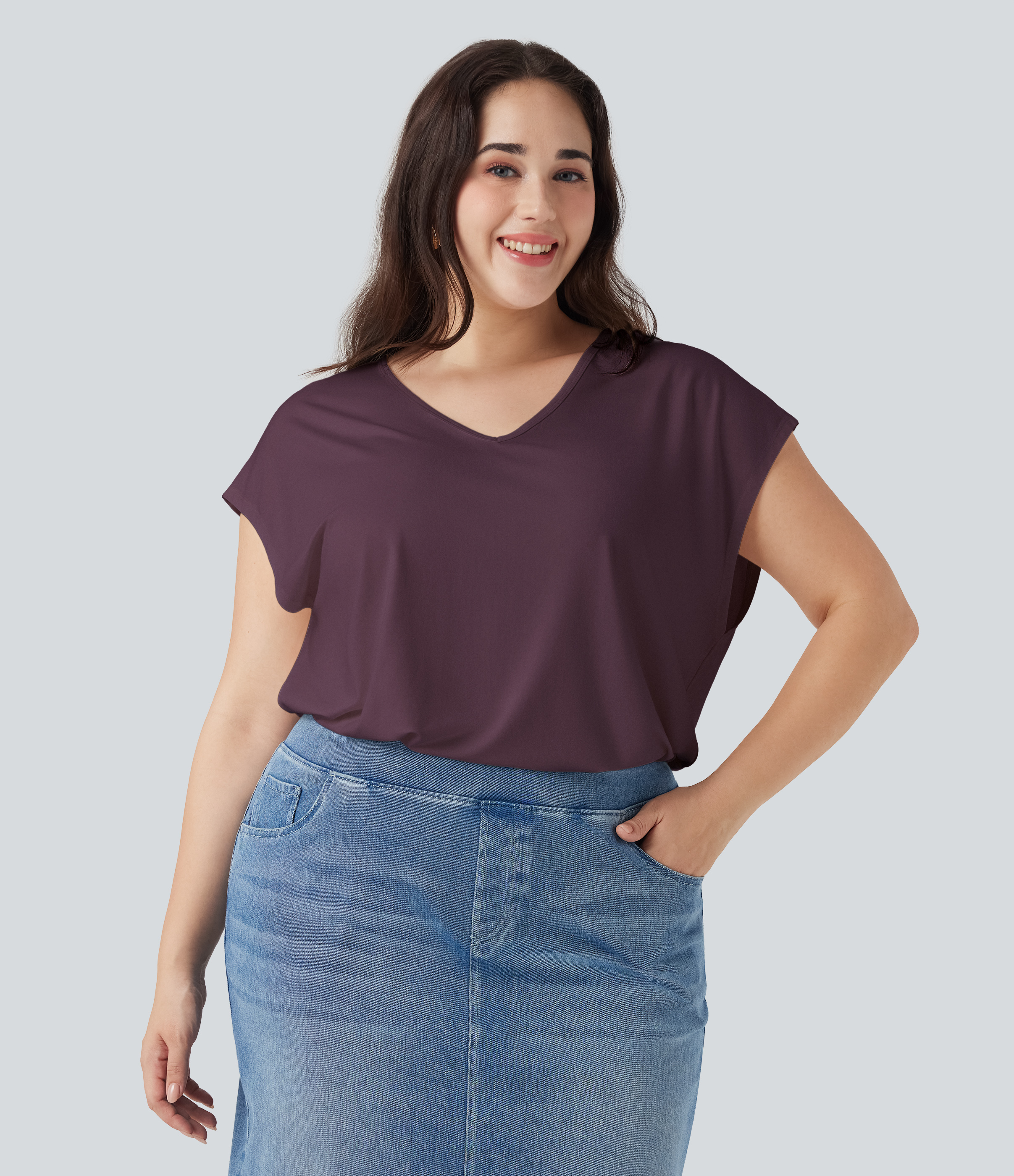 Camiseta casual de cuello en V de manga corta, tallas grandes