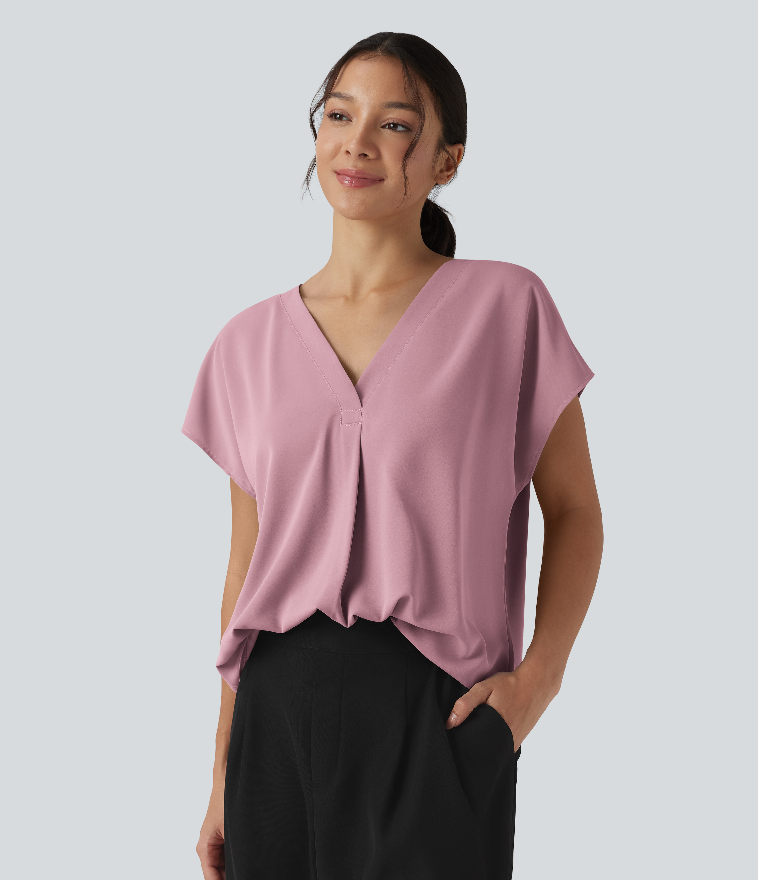 Wrinkle-resistant V-neck Short Sleeve Oversized Work Blouse