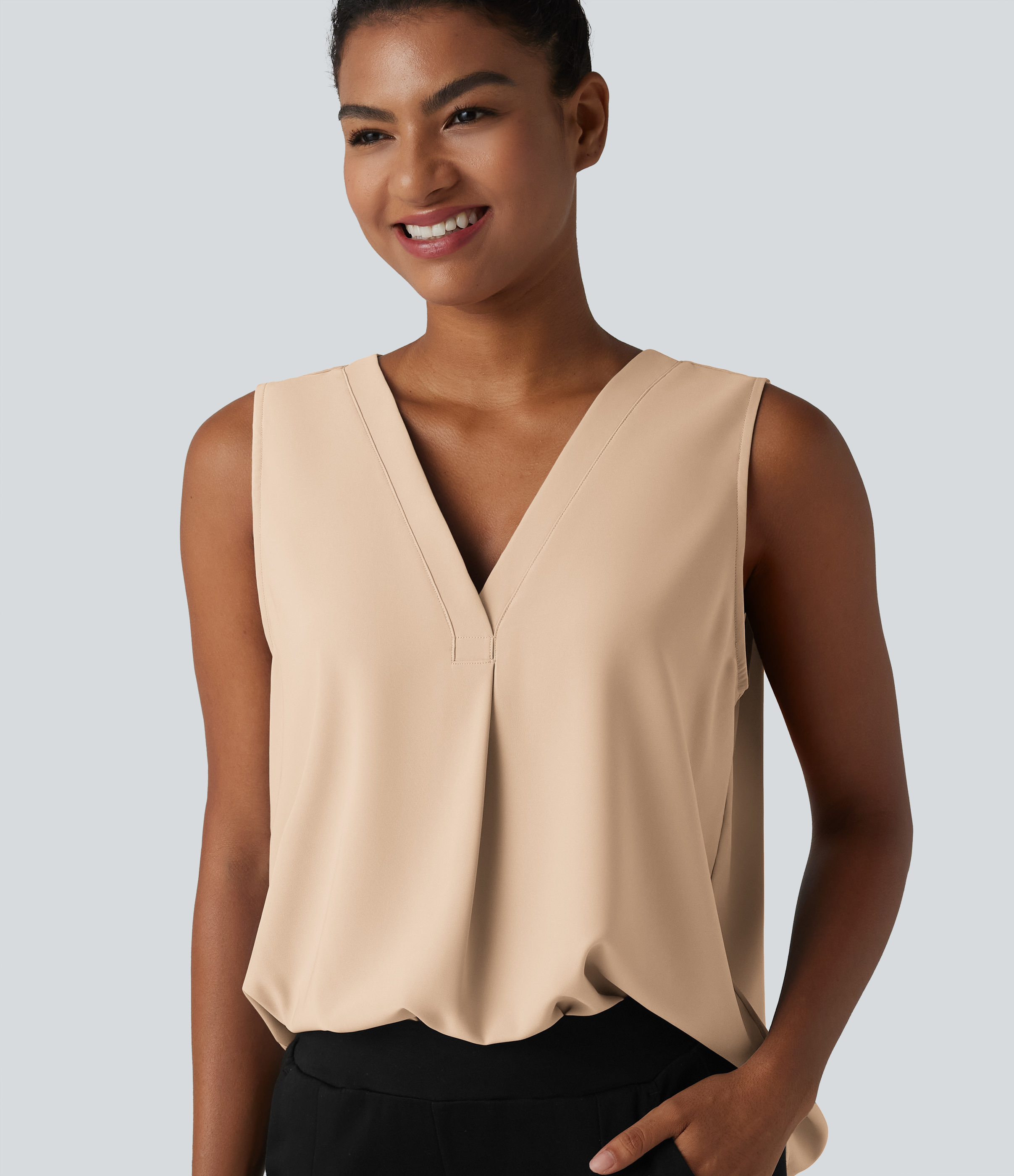 Wrinkle-Resistant V Neck Sleeveless Oversized Work Blouse