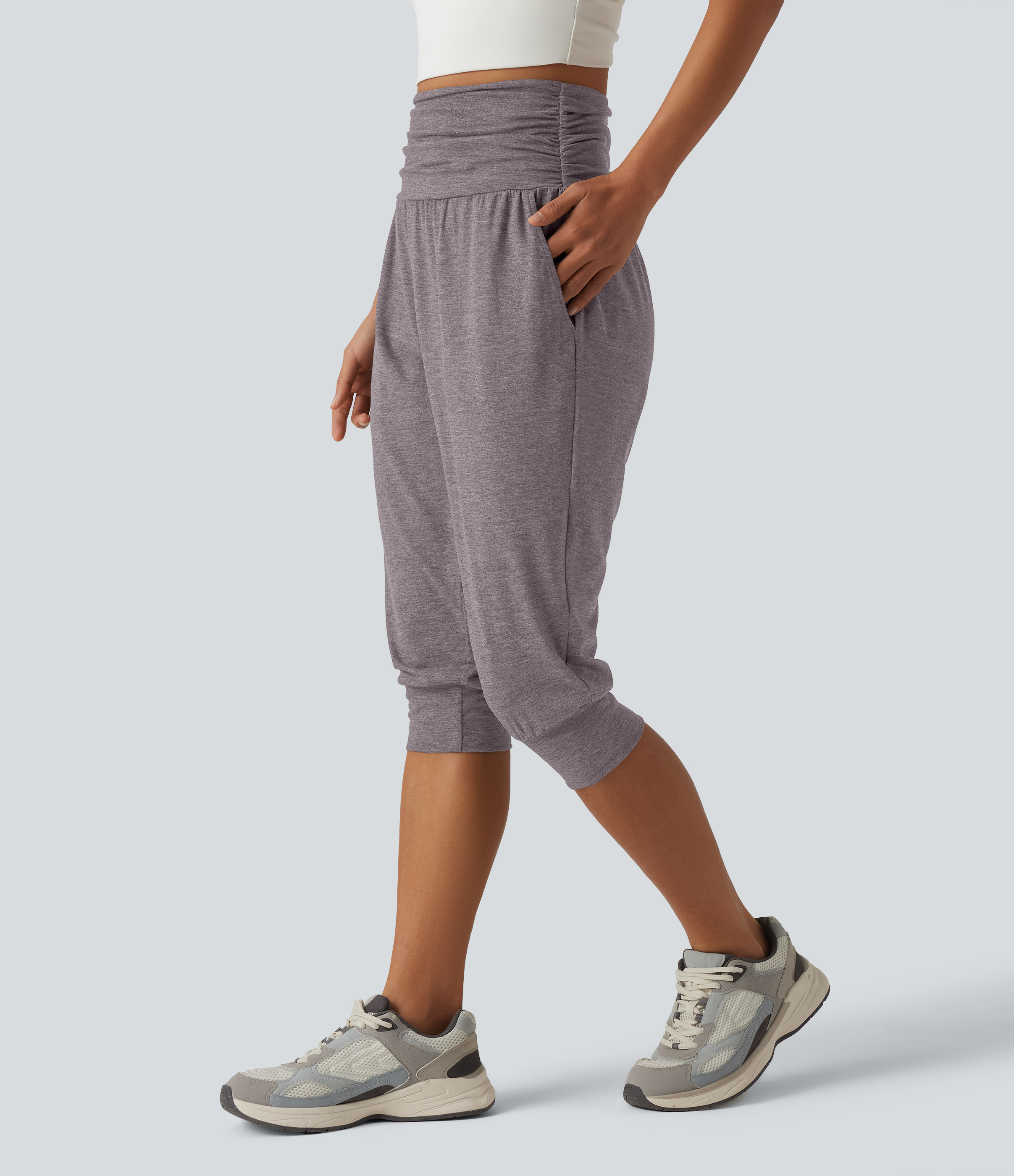 Jogger pantacourt de yoga taille haute, chiné et effet froncé, avec poches