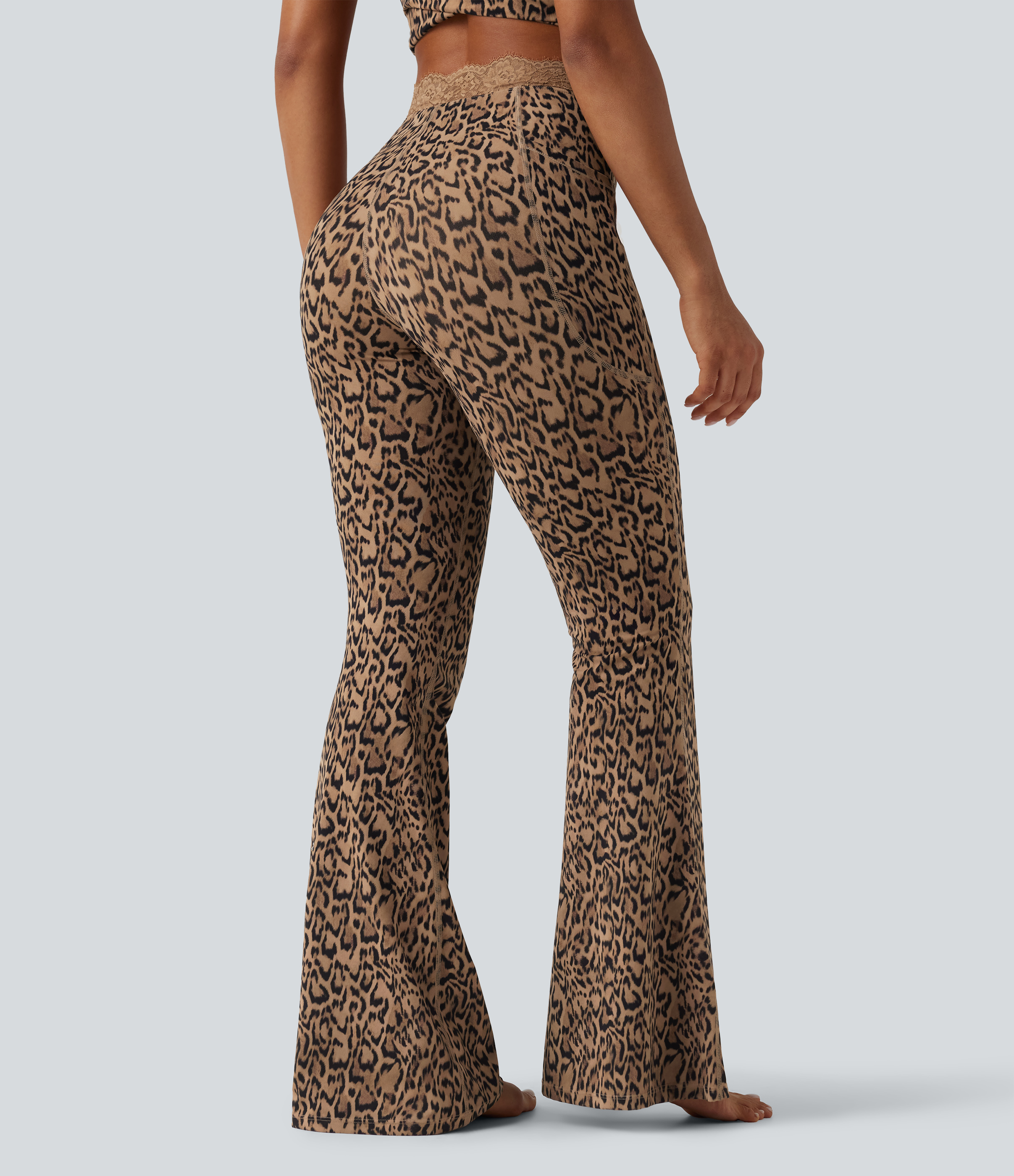 Tan Leopard Halara UltraSculpt™ Leopard Print V-Shaped High Waisted Contrast Lace Yoga Flare Leggings with Pockets / 2