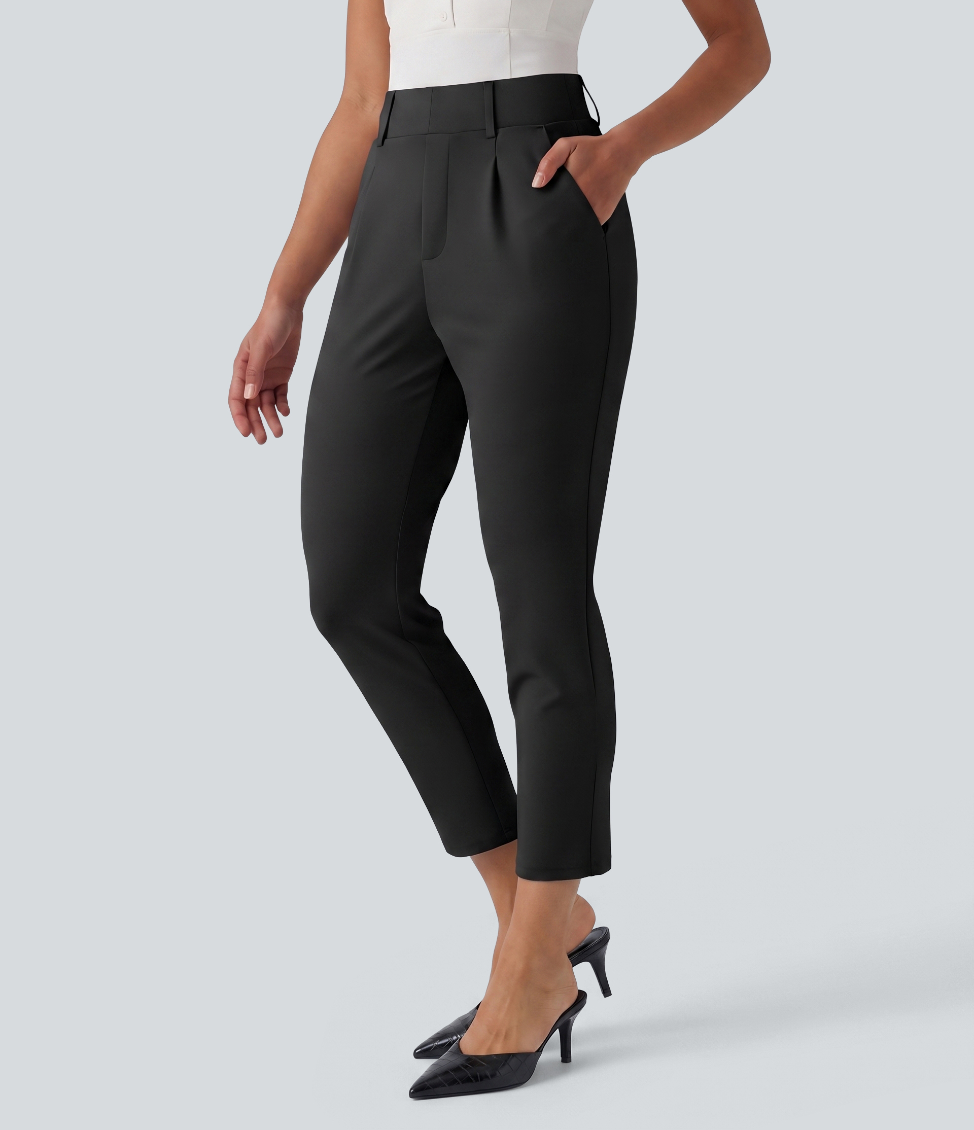 High Waisted Tapered Crepe Golf Pants with Pockets