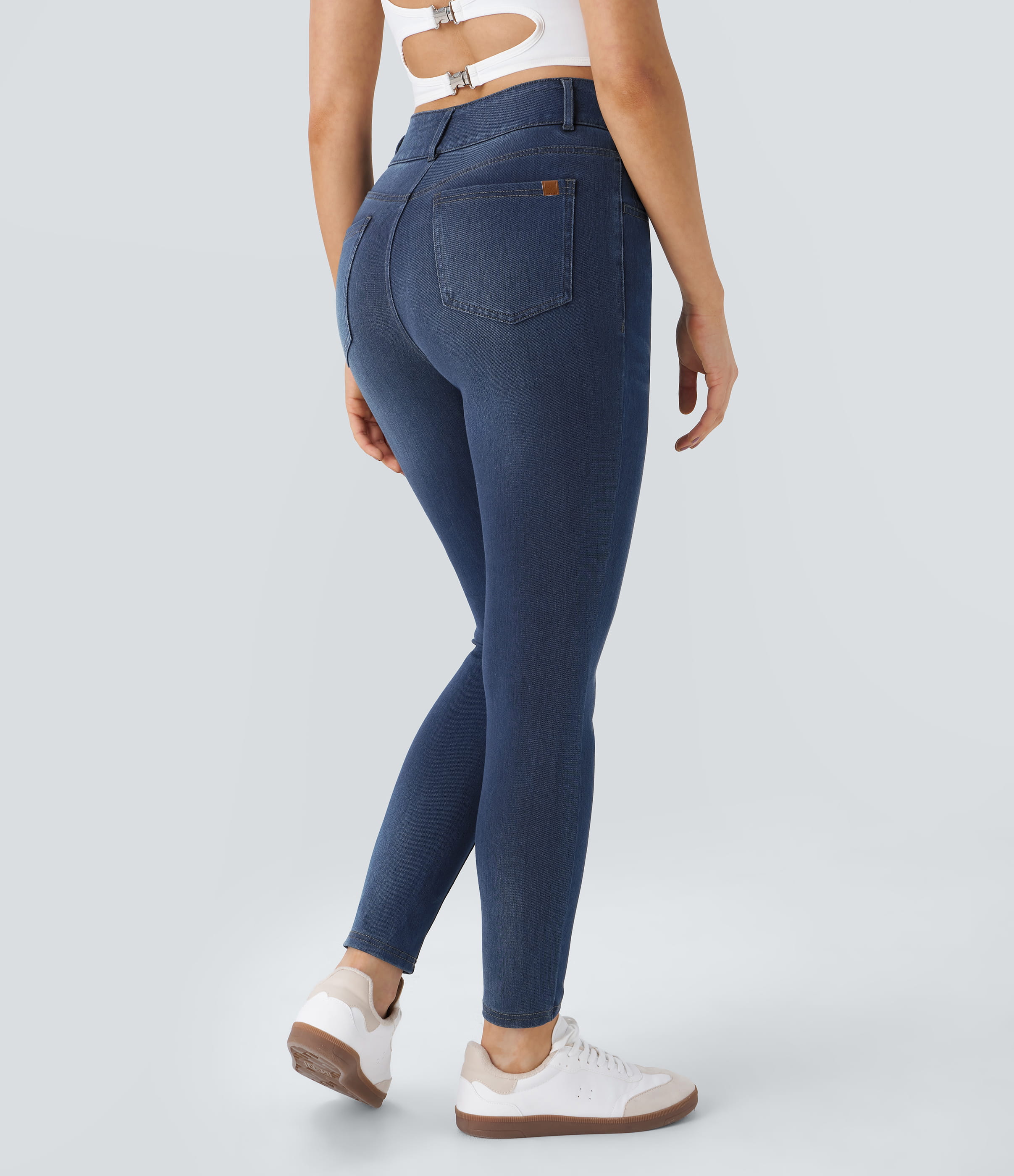 Bright Blue Denim Halara Flex™ Lässige Skinny-Jeans aus elastischem Strick-Denim mit hohem Bund, Knopfreißverschluss und mehreren Taschen / 2