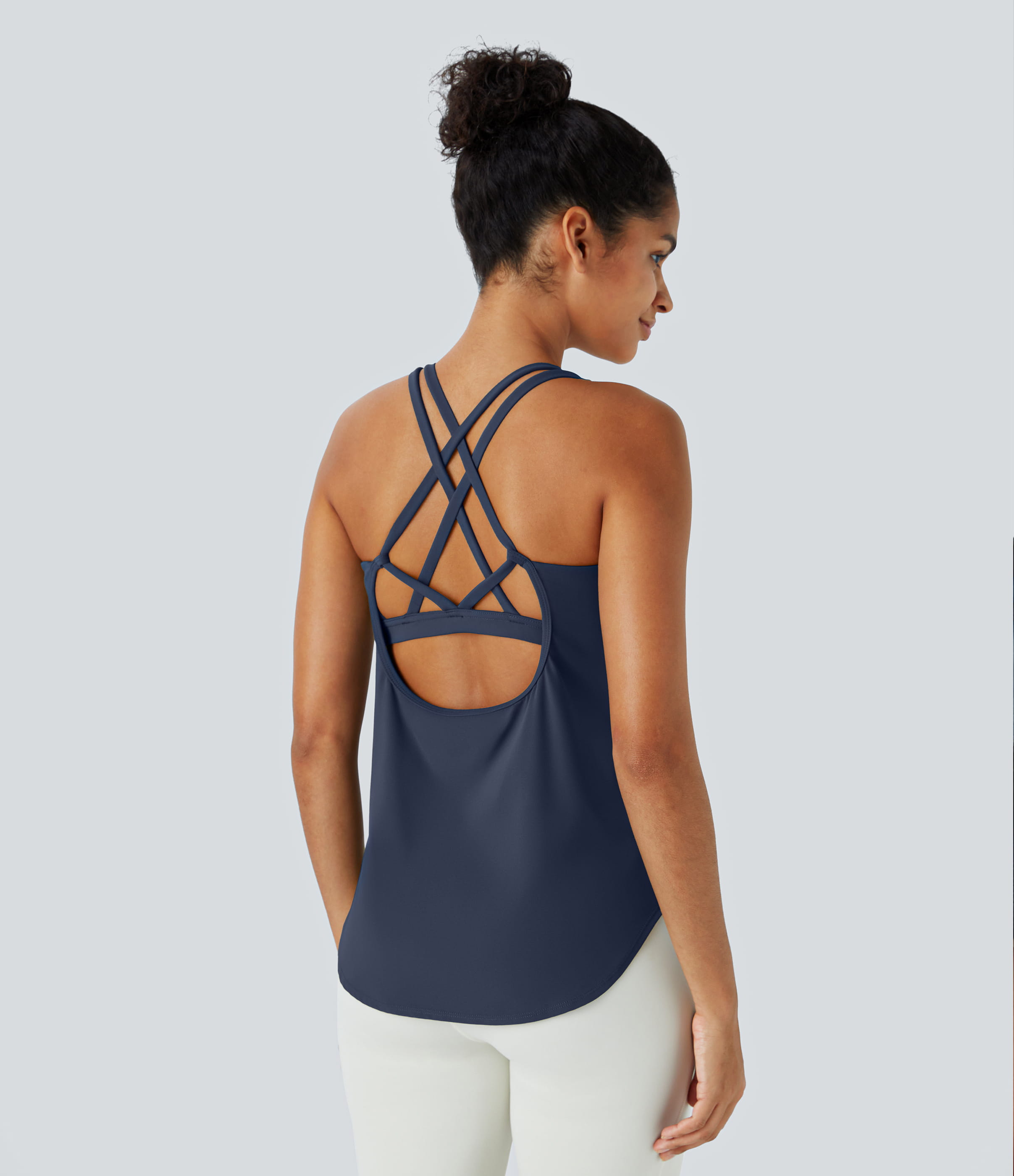 Halara UltraSculpt™ Rückenfreies Lauf-Tanktop mit U-Ausschnitt und überkreuztem, abgerundetem Saum