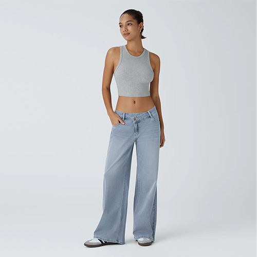 Low Rise Jeans