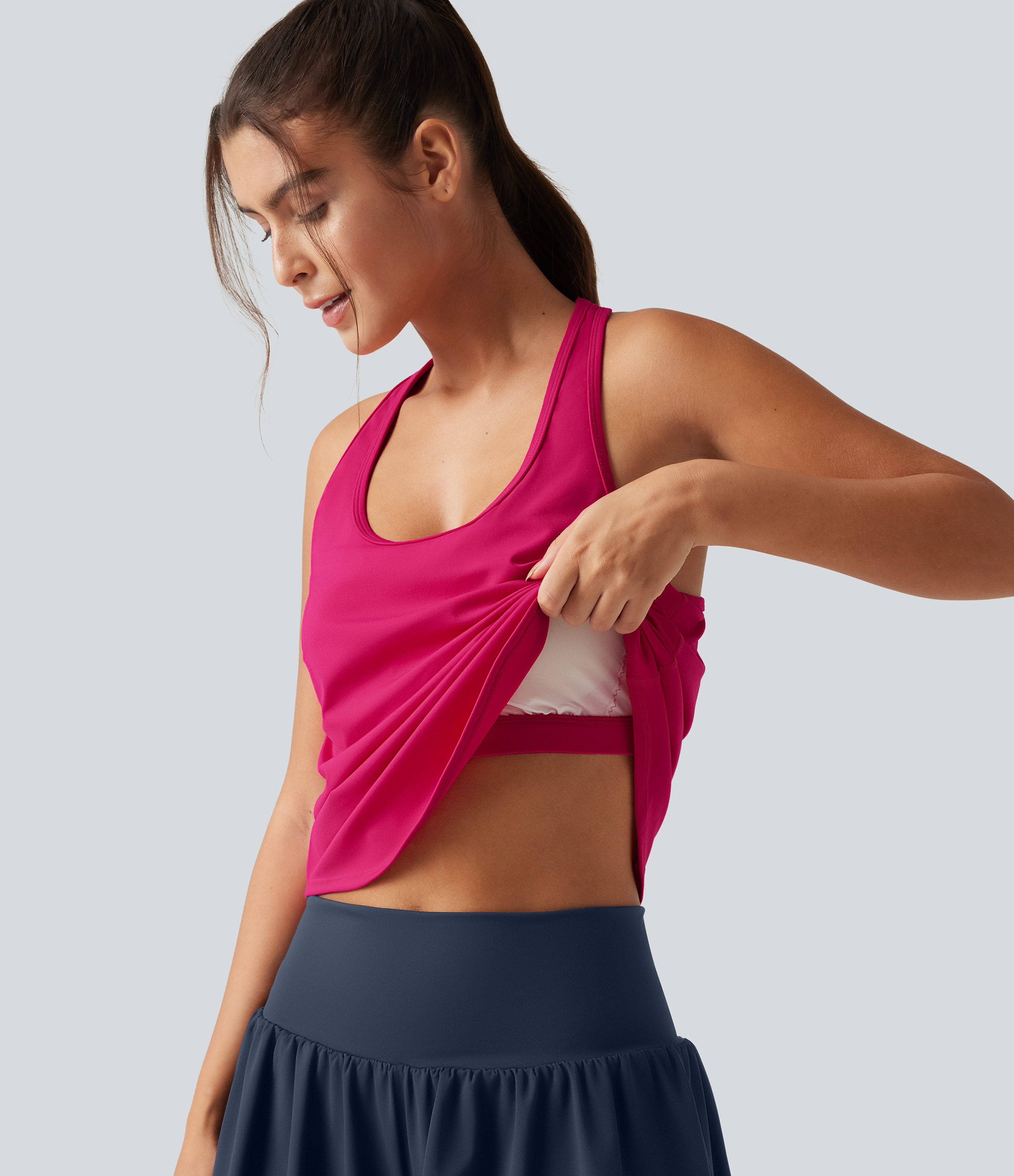 U Neck Built-in Bra Curved Hem Cool Touch Quick Dry Yoga Tank Top-UPF50+