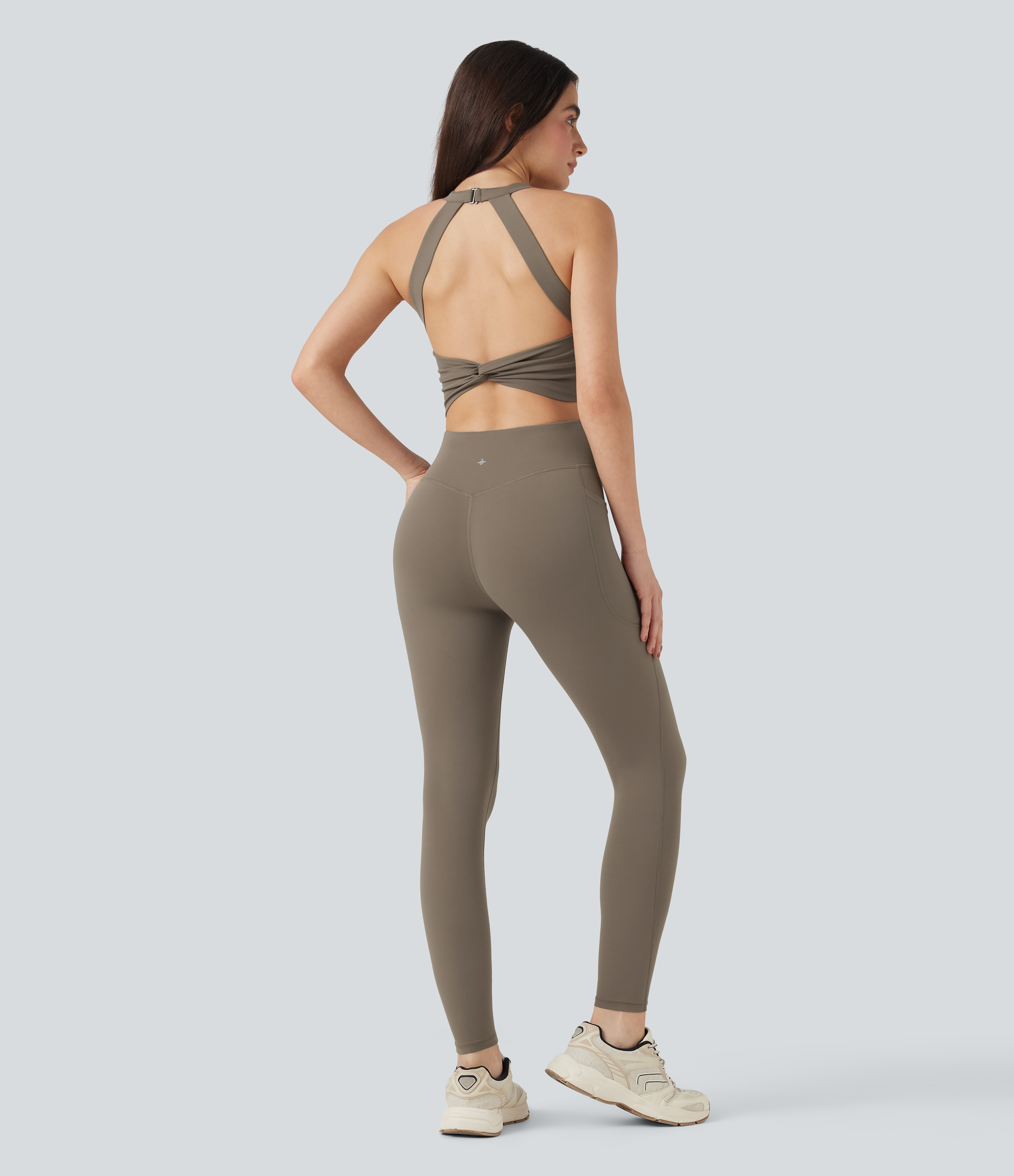 Halara UltraSculpt™ bauchformender Trainings-Jumpsuit mit Taschen – Kinderleicht-Edition