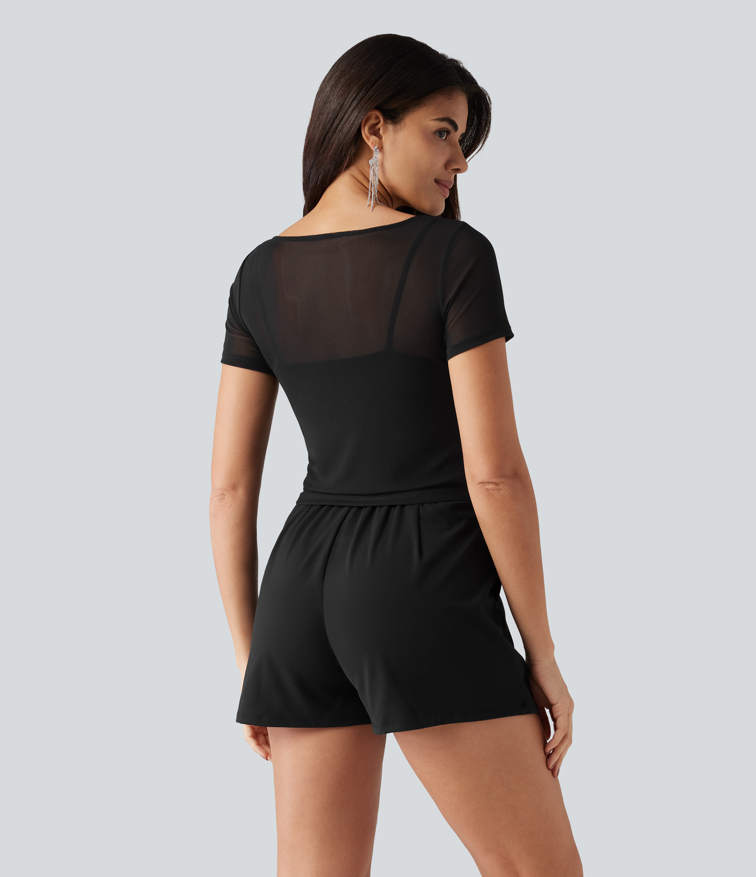 Noir Combishort de soirée SoftlyZero™ Plush à encolure bateau avec coussinets amovibles, mesh contrasté et poches, accès facile Easy Peasy / 2