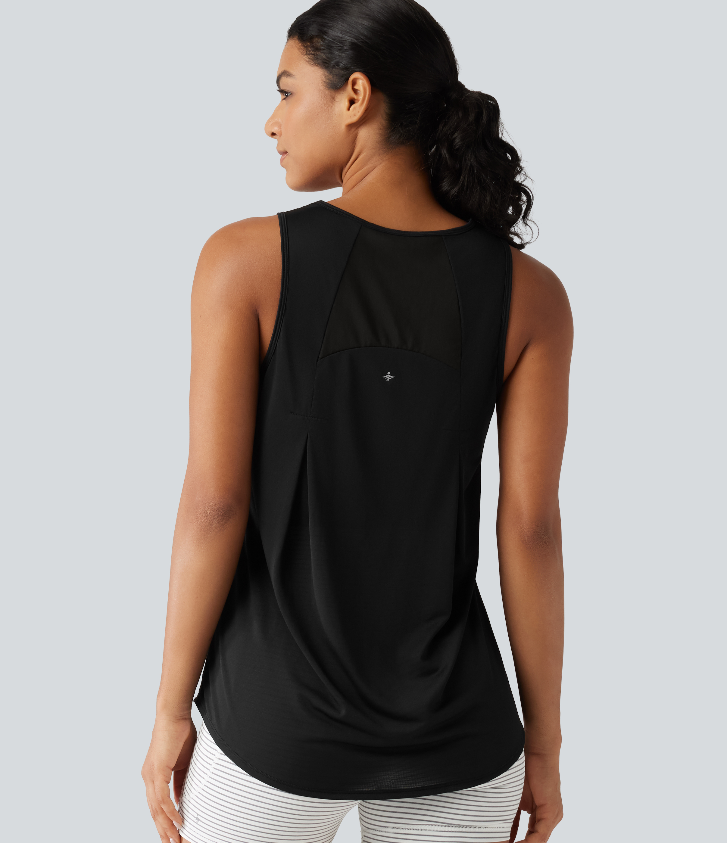 Contrast Mesh Curved Hem Running Tank Top-Longer Length