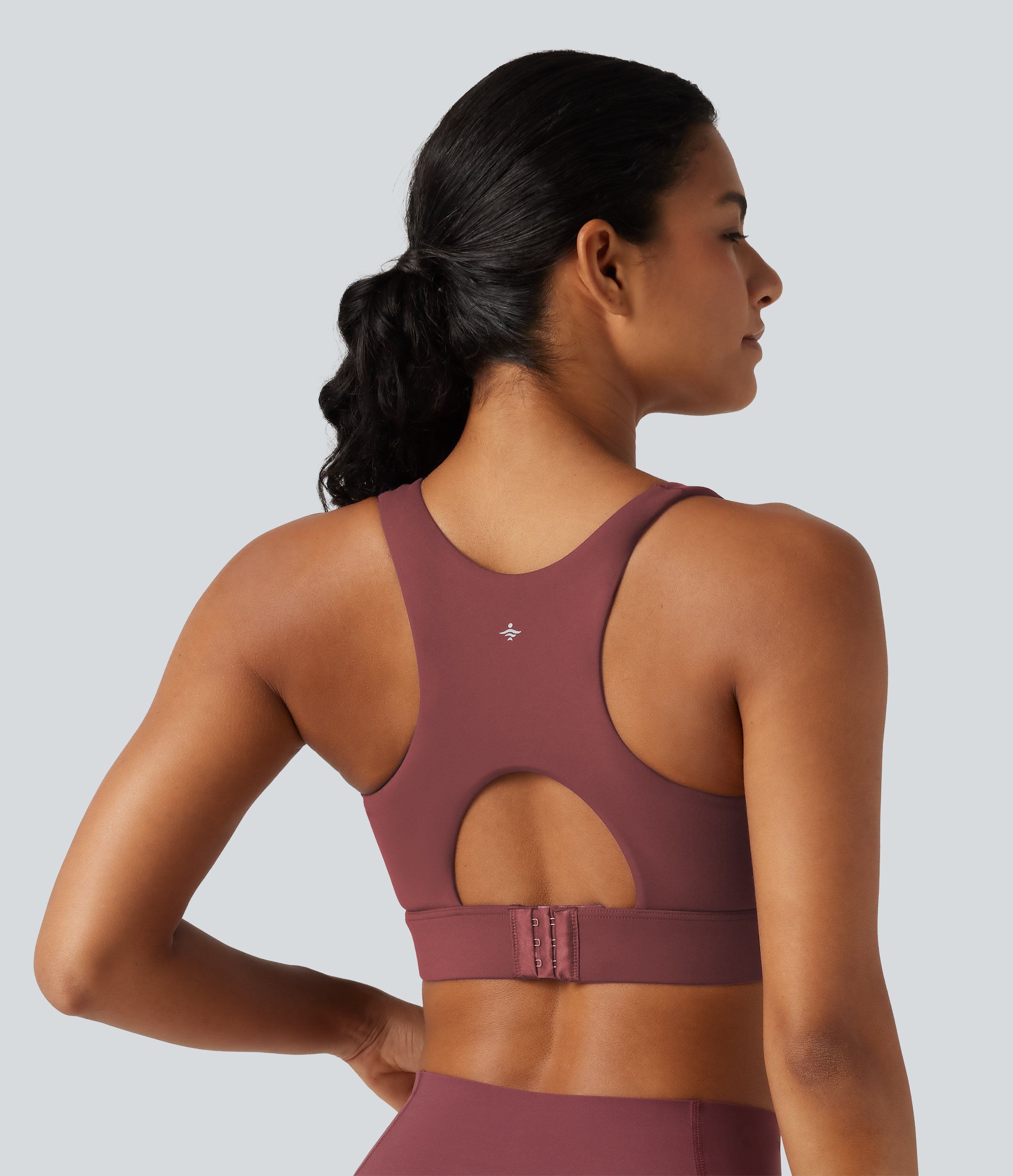High Support U-Neck Cut-Out Back Non-Removable Pad Running Sports Bra