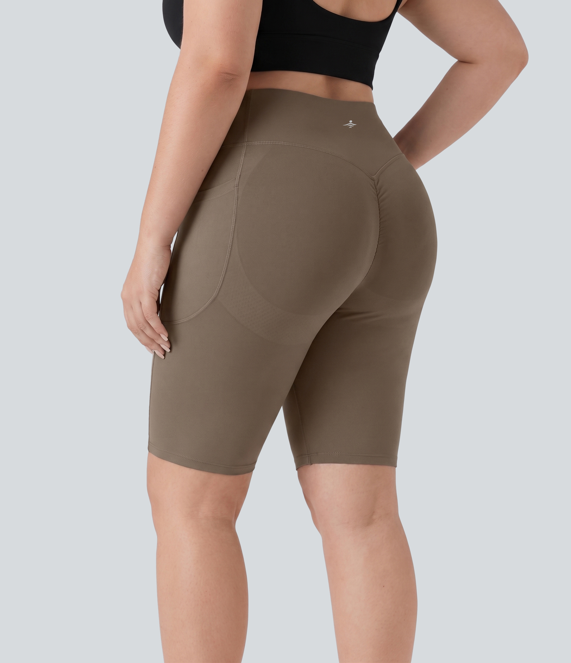 Talla Plus Halara UltraSculpt™ shorts tipo biker de talle alto con efecto fruncido que realza los glúteos, control de abdomen, efecto moldeador, para entrenamiento, 9'' con bolsillos
