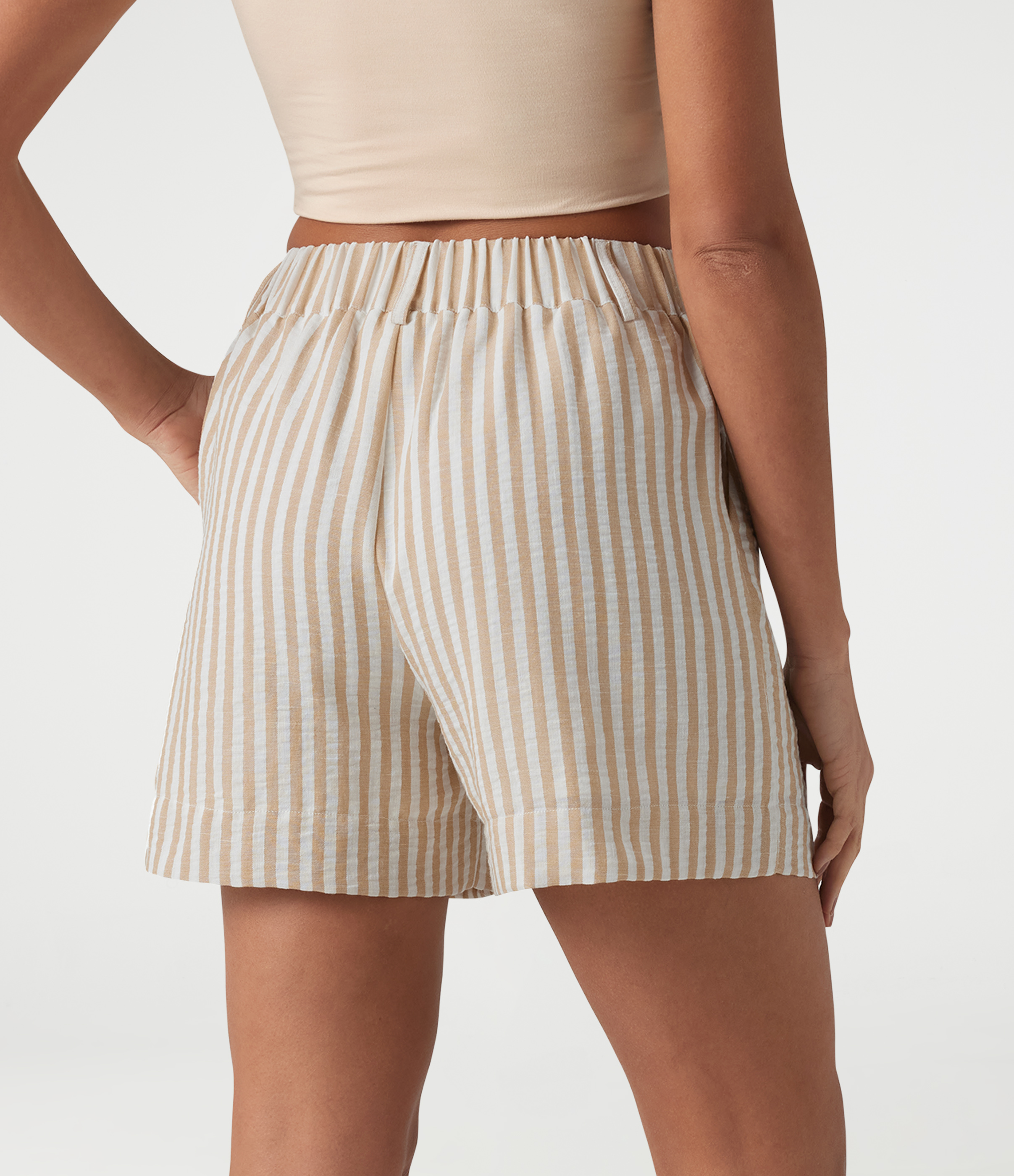 Oatline Short casual taille haute à rayures avec poches et aspect lin / 2
