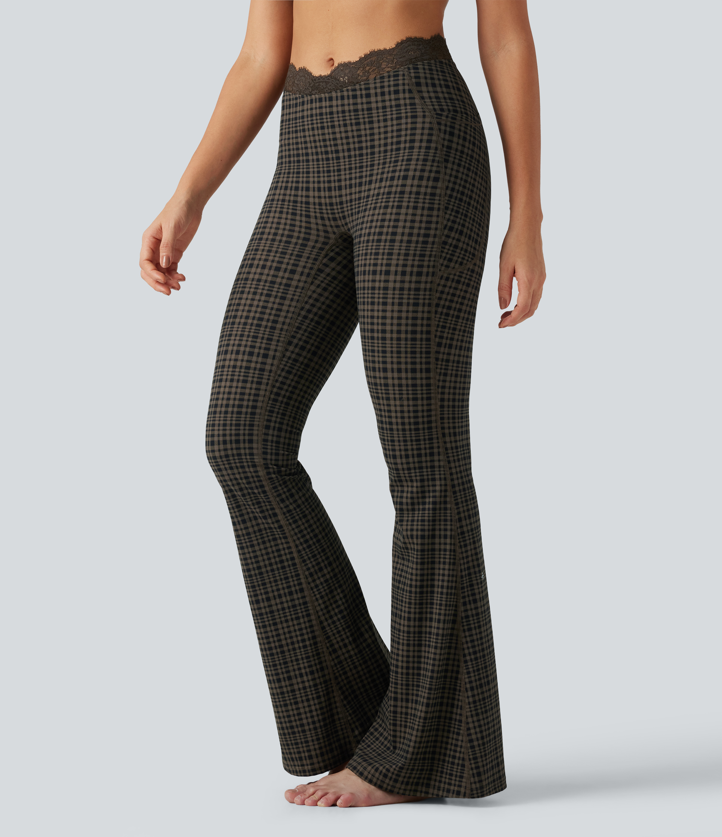 Halara UltraSculpt™ Plaid Print V-Shaped High Waisted Contrast Lace Yoga Flare Leggings with Pockets