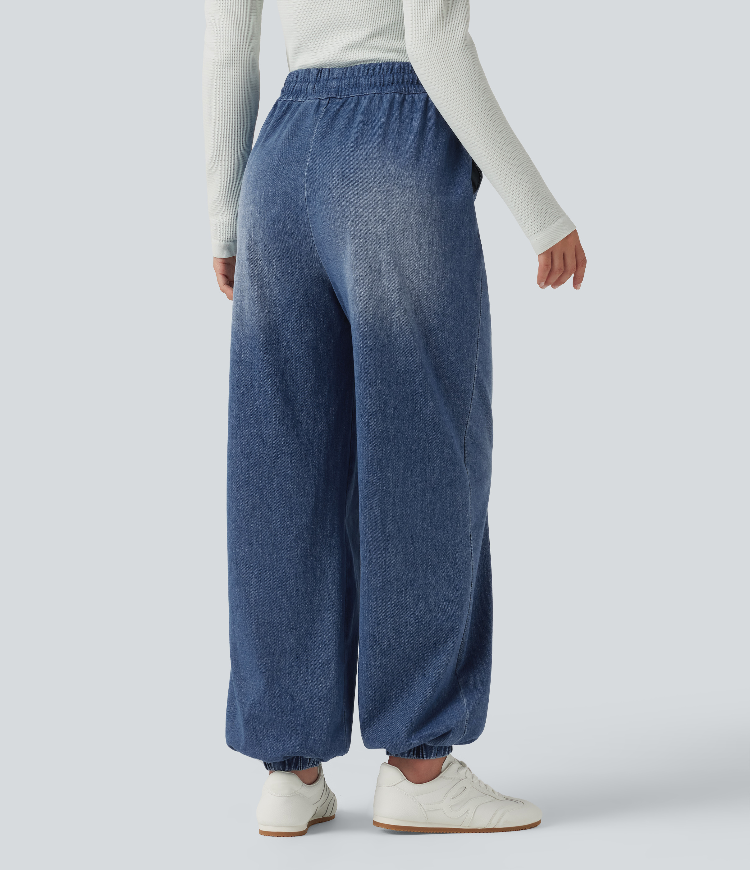 Tide Blue Denim Halara Flex™ joggers décontractés en denim, taille haute, à cordon, avec poches / 2