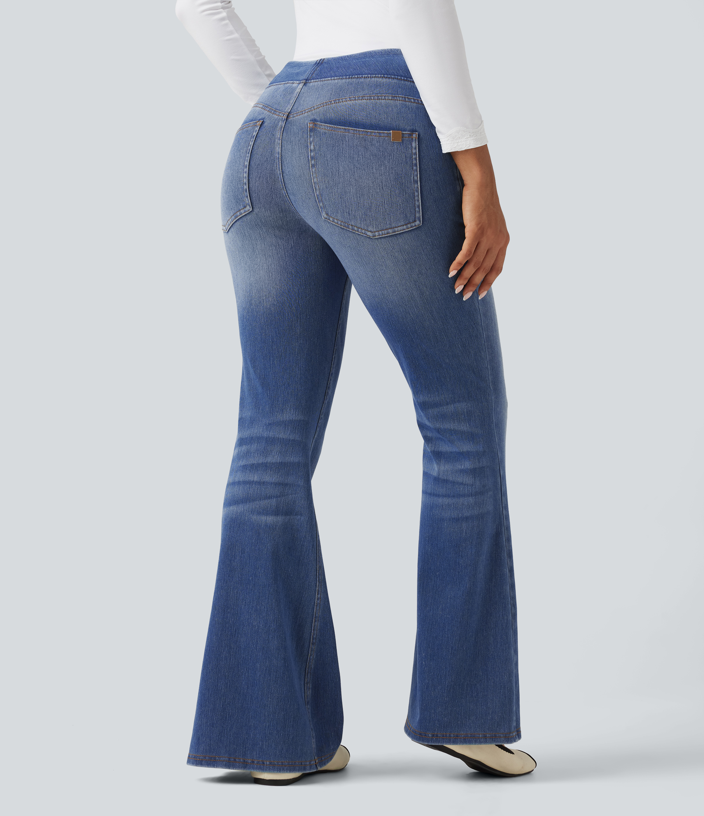  Blue Jasper Denim Halara Flex™ vaqueros acampanados de talle alto, estilo casual, con bolsillos / 2