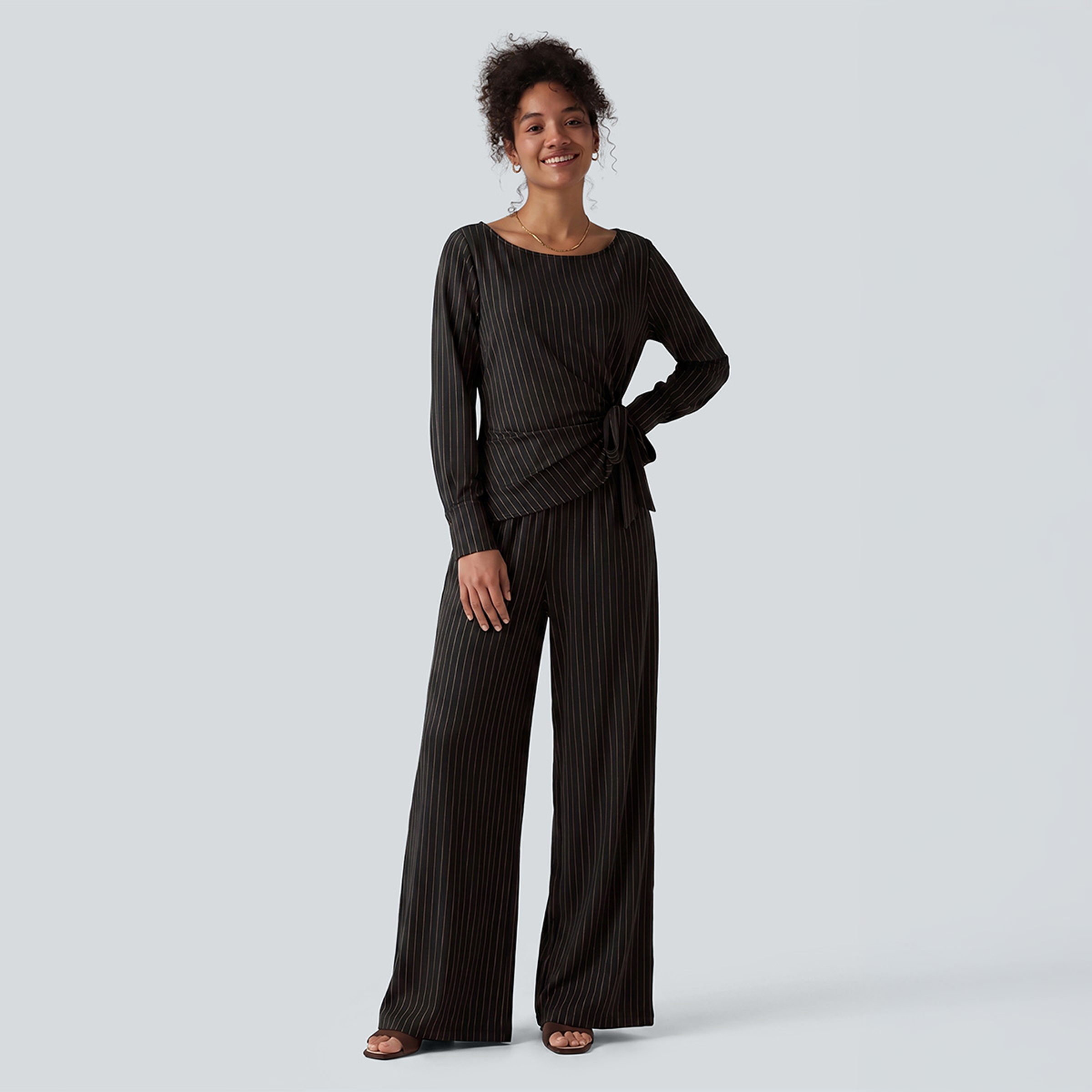 Long-sleeved