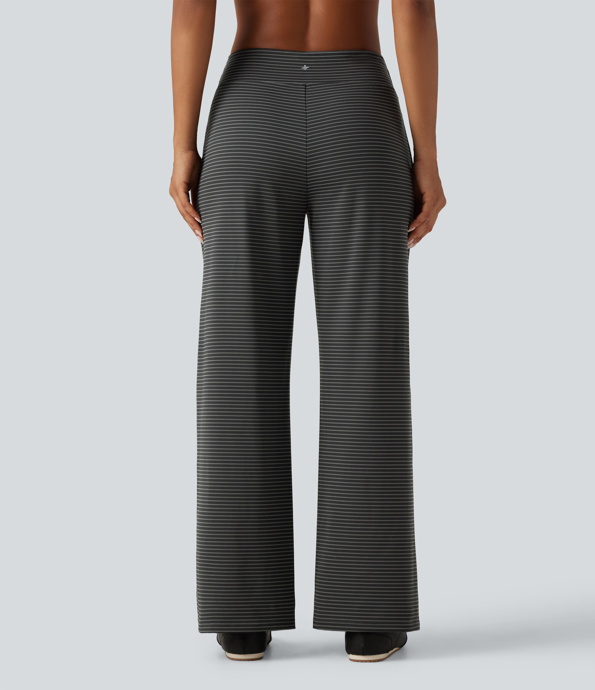 Steel Stripe Mid Rise Stripe Straight Leg Yoga Leggings with Pockets / 2