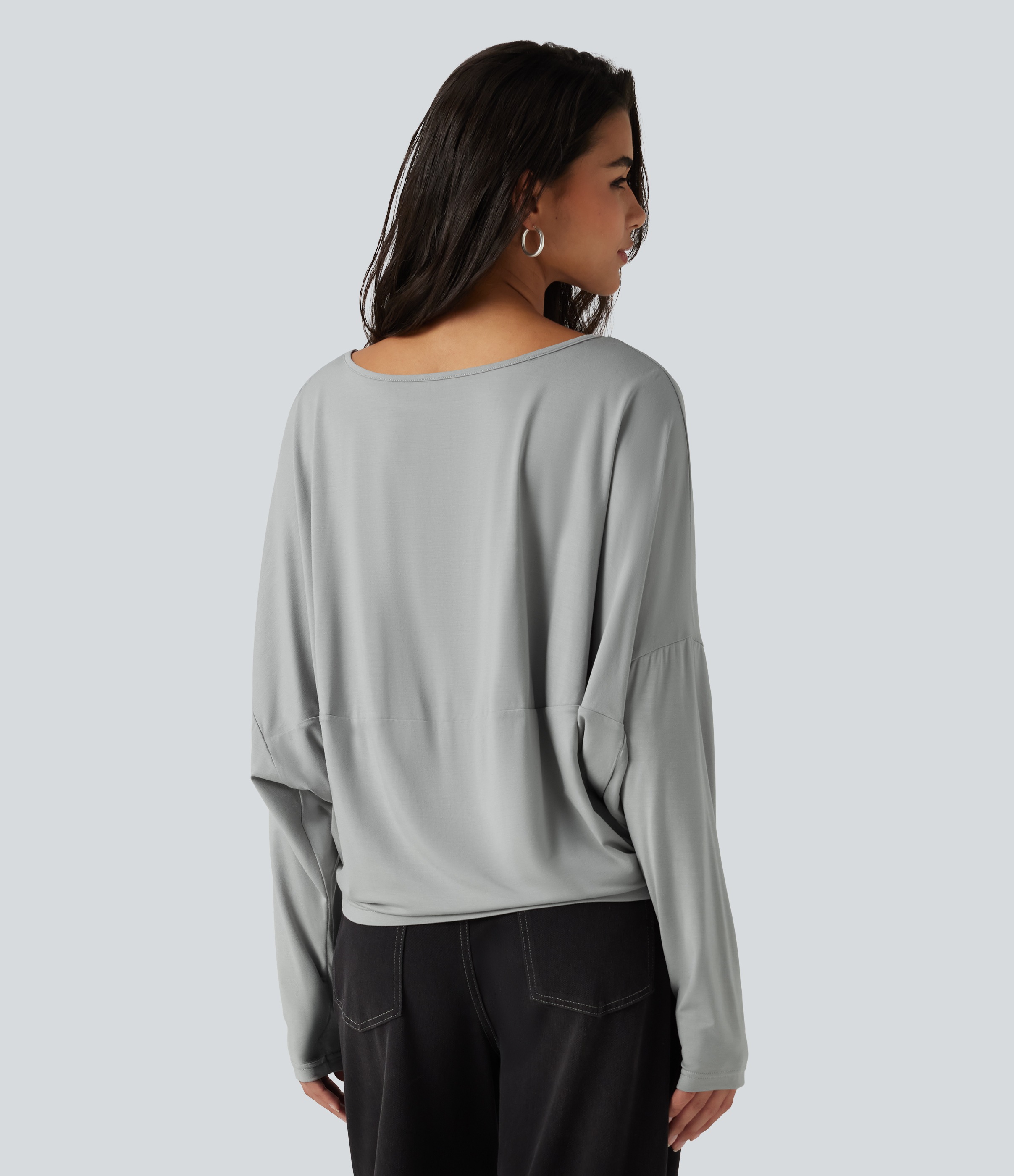 Pigeon Round Neck Long Sleeve Relaxed Casual Top / 2