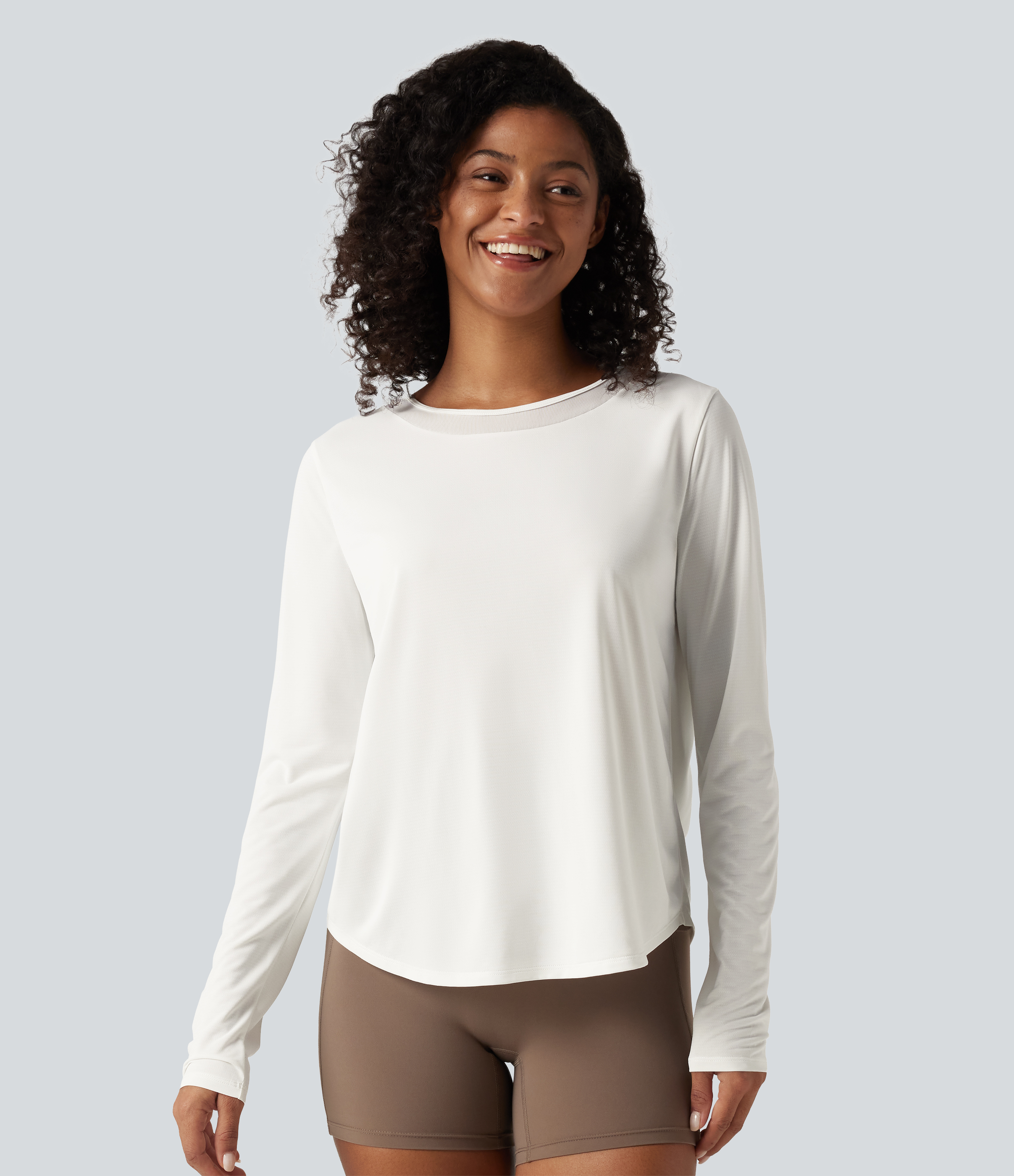 White Round Neck Long Sleeve Contrast Mesh Curved Hem Running Sports Top / 2
