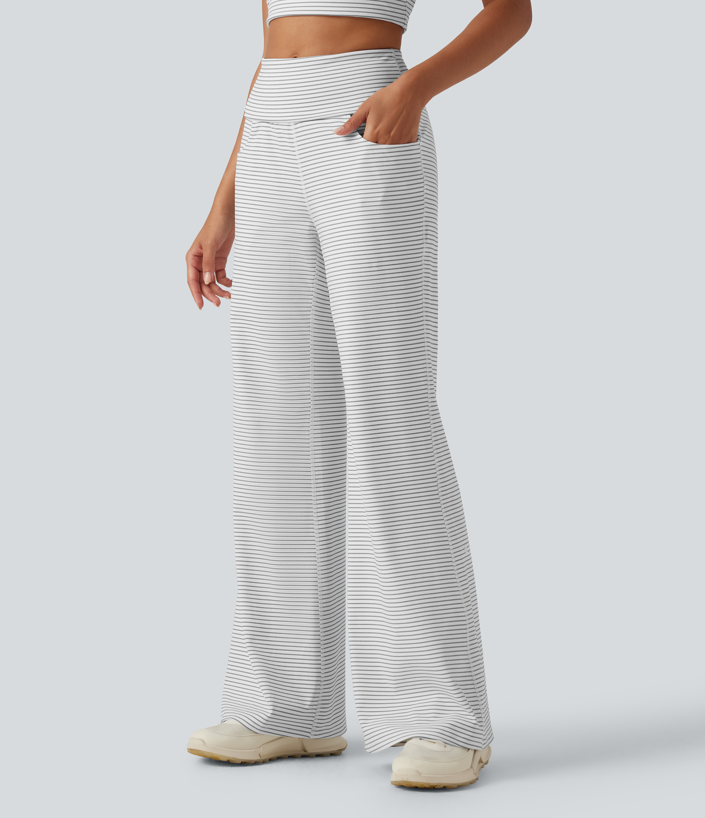 Mid Rise Foldover Waistband Stripes Flare Yoga Leggings with Pockets