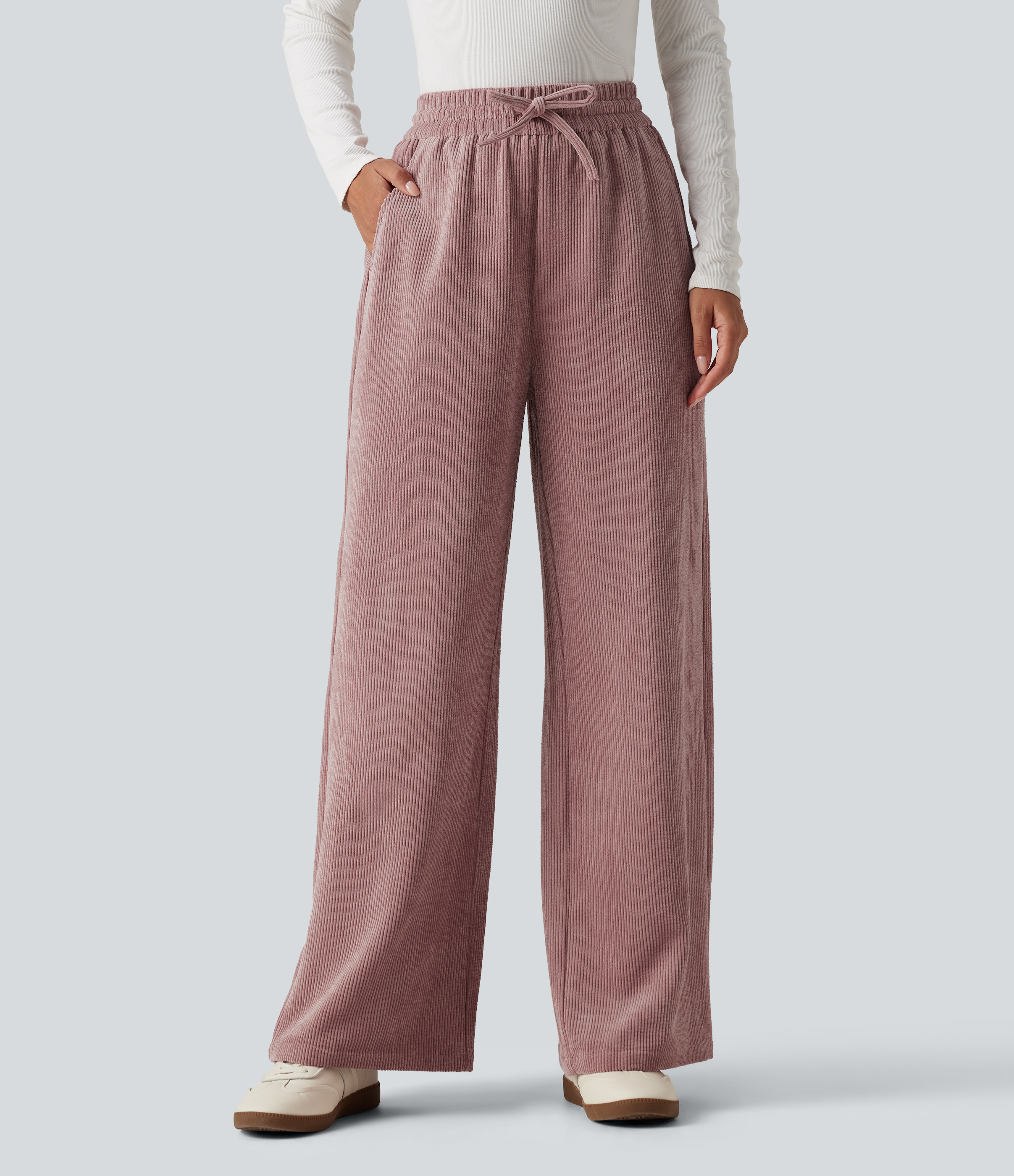 Lässige Hose aus Cord mit hohem Bund, Seitentaschen, Kordelzug und weitem Bein